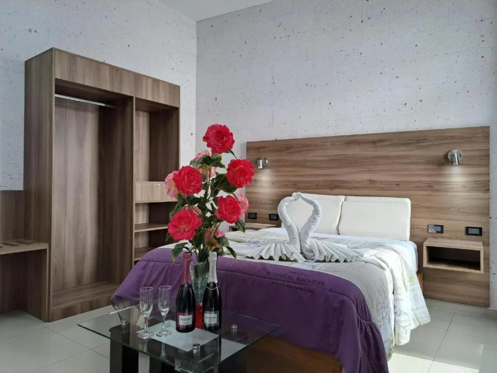 Bedroom, Bed in Hoteles Gutiérrez Mansión