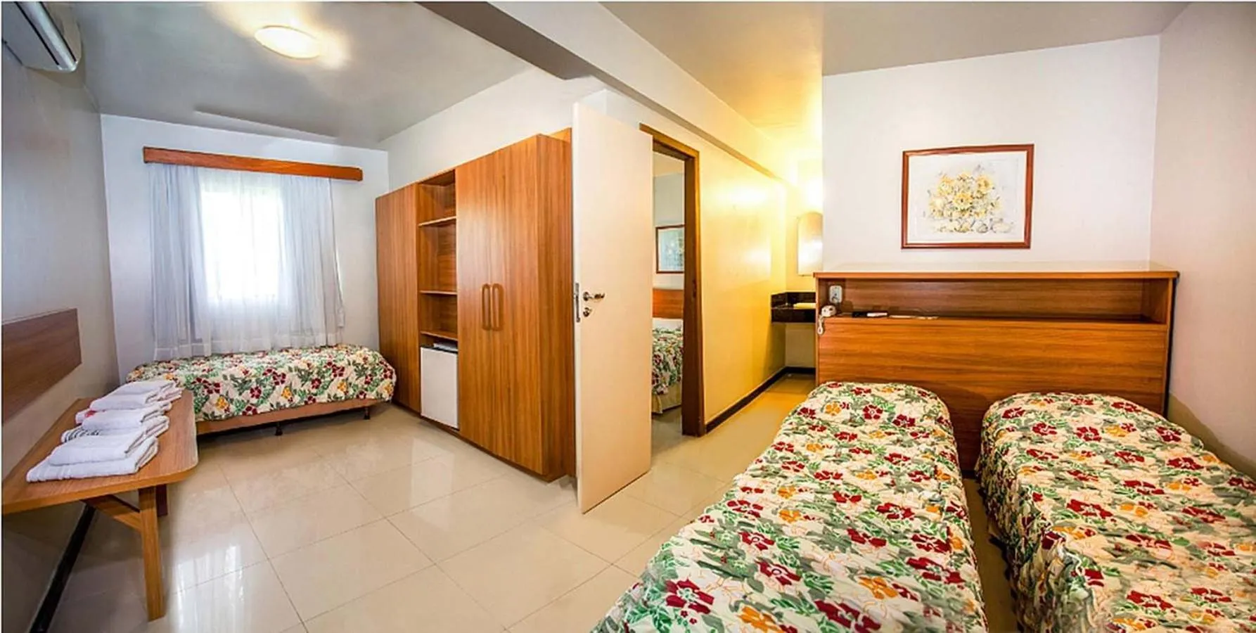 Bedroom in Happy Hotel Girassol