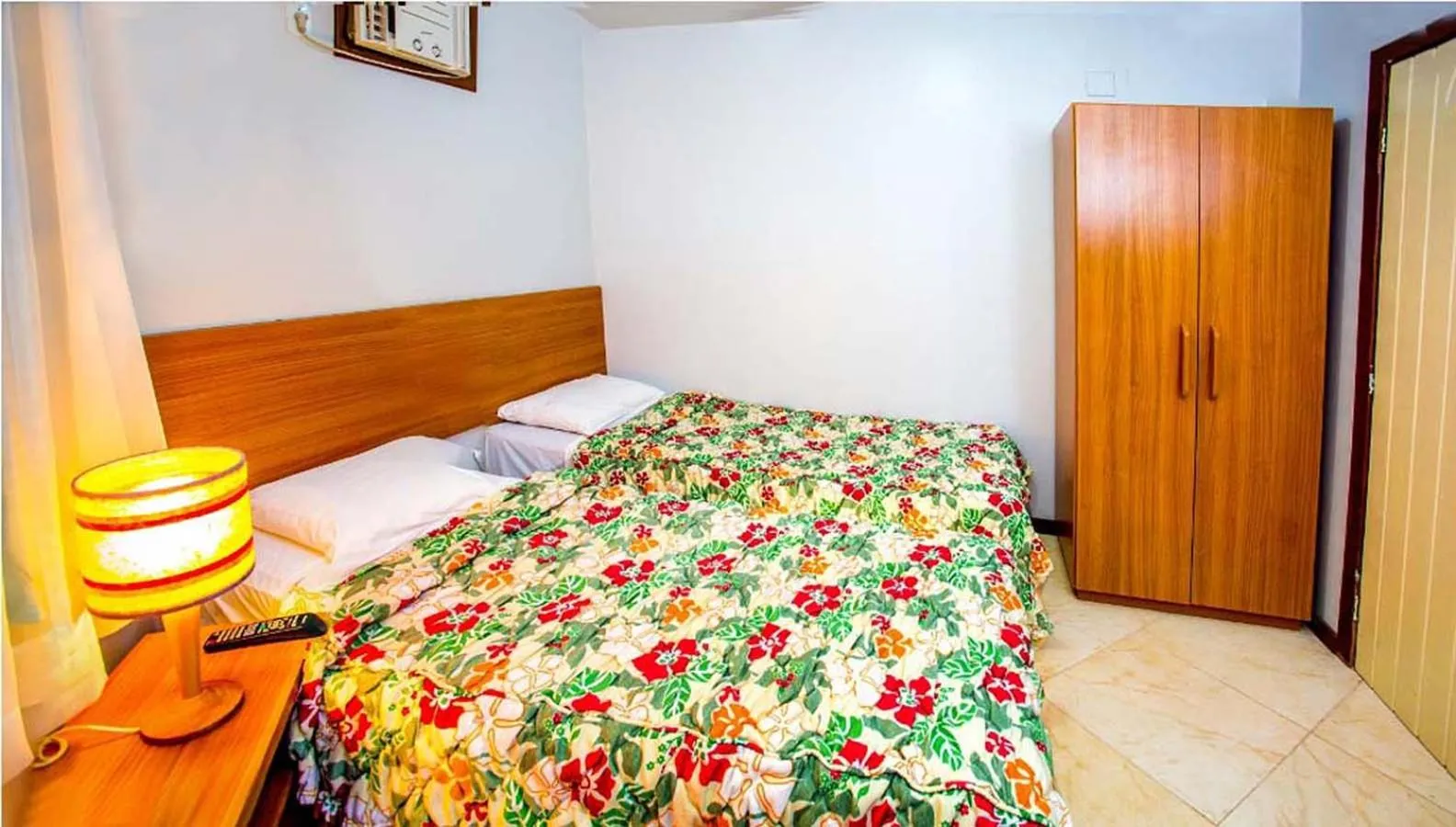 Bedroom in Happy Hotel Girassol