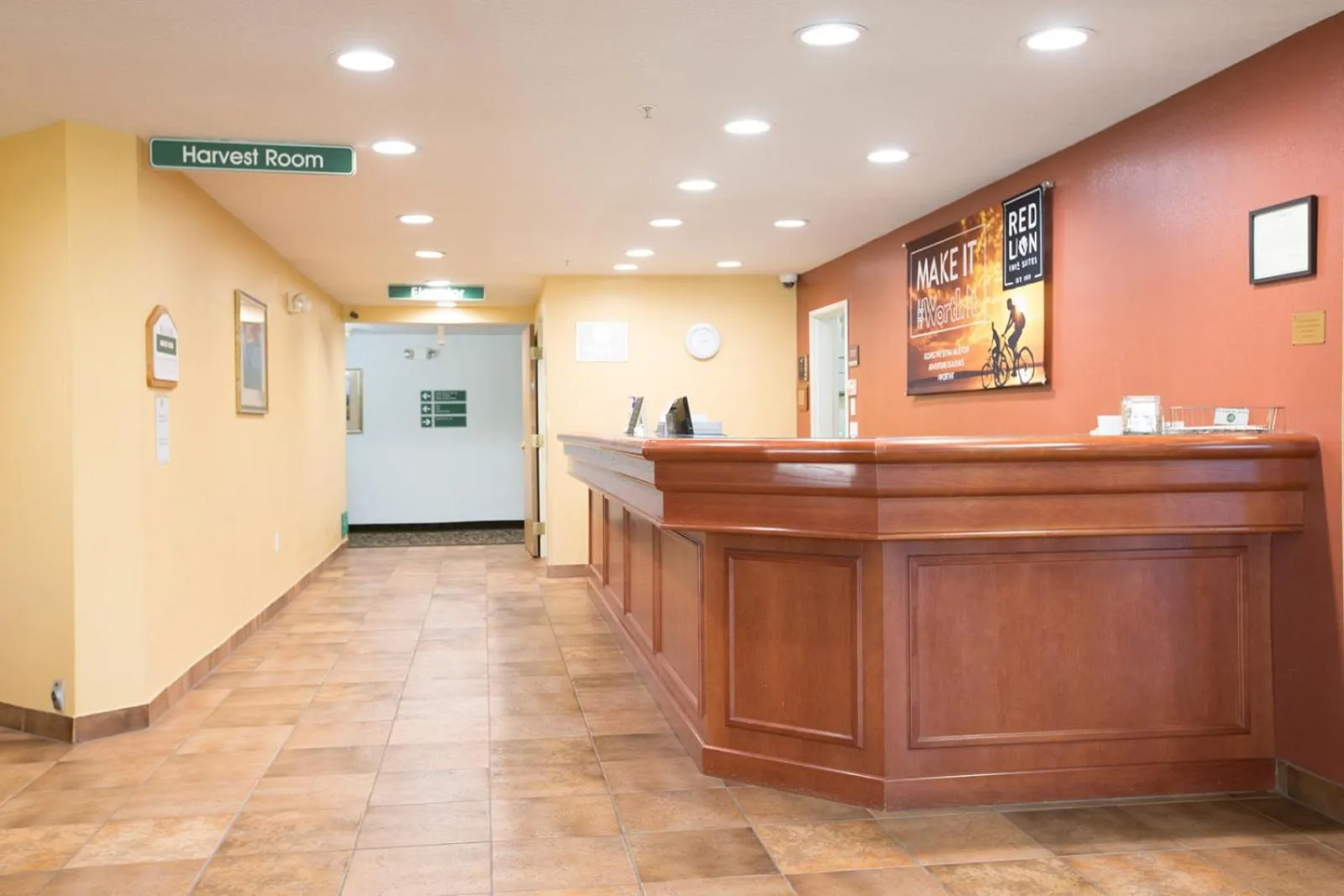 Lobby or reception in Red Lion Inn & Suites McMinnville