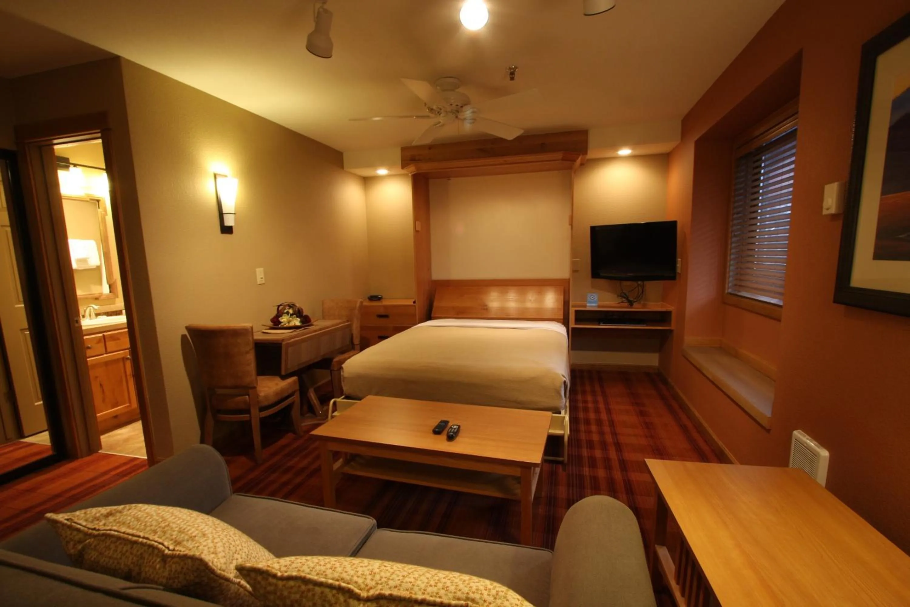 Living room, Bed in The Village at Steamboat