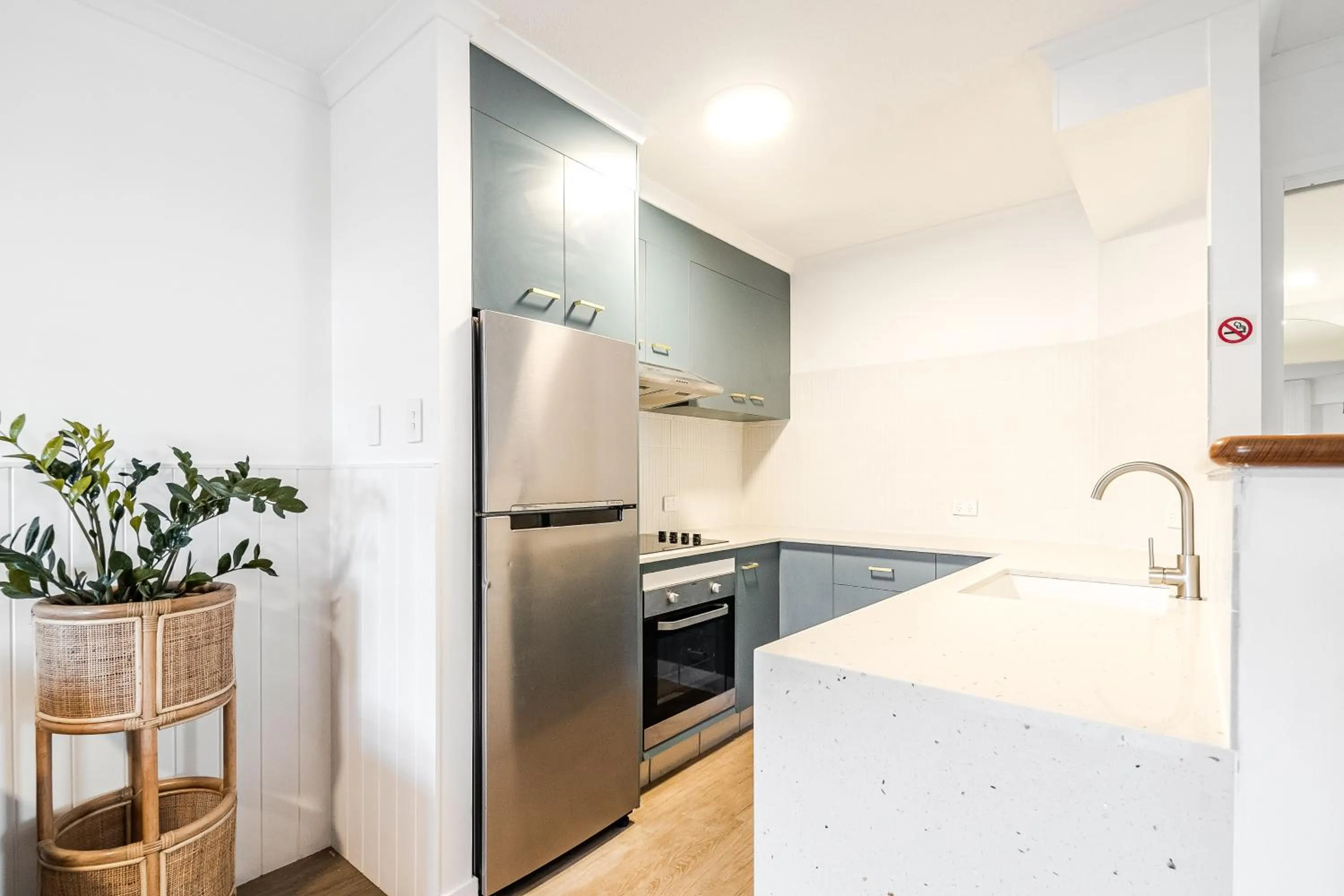 kitchen in Beaches Apartments Byron Bay