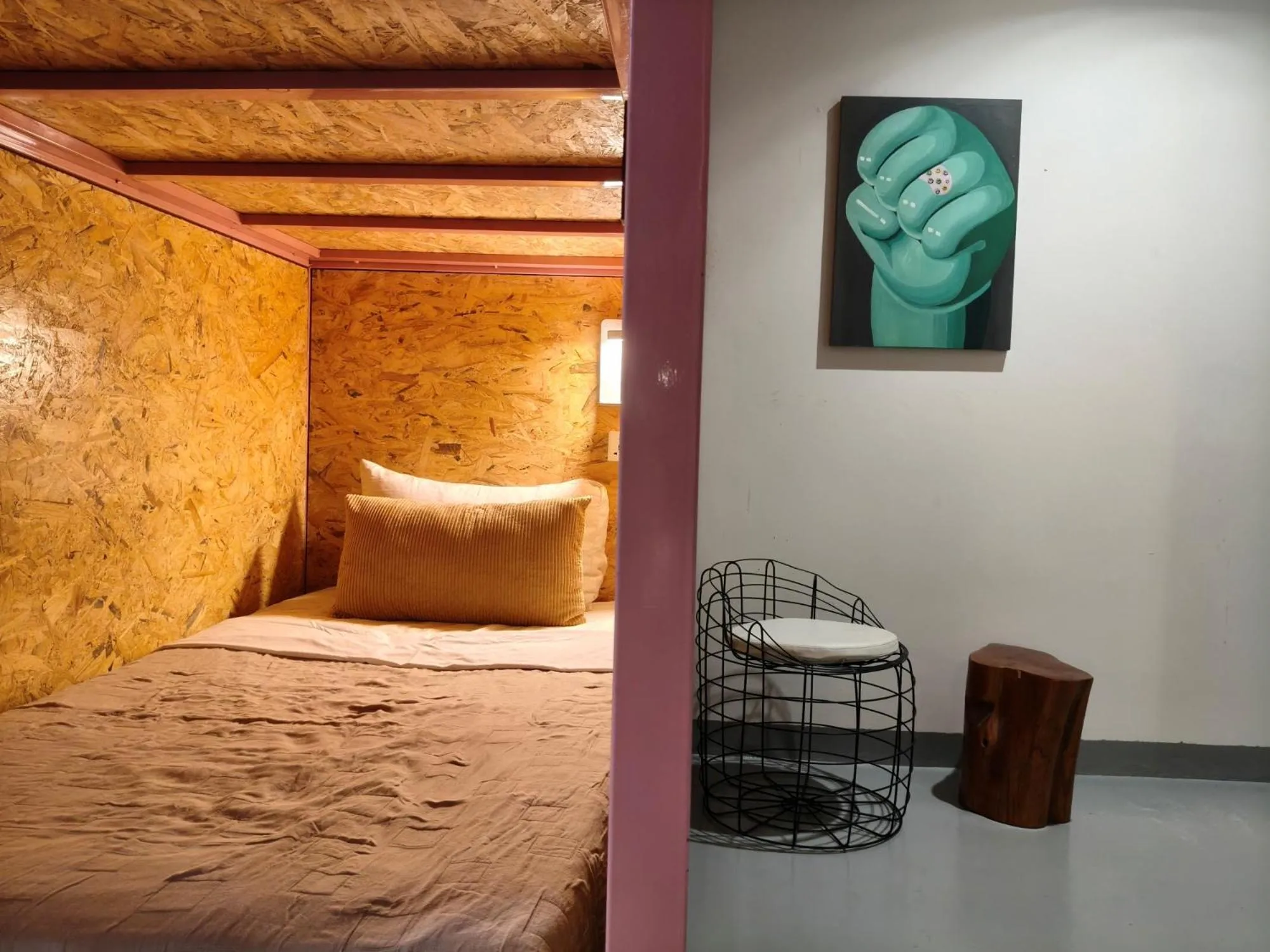 Bed in The Brownstone Hostel & Space