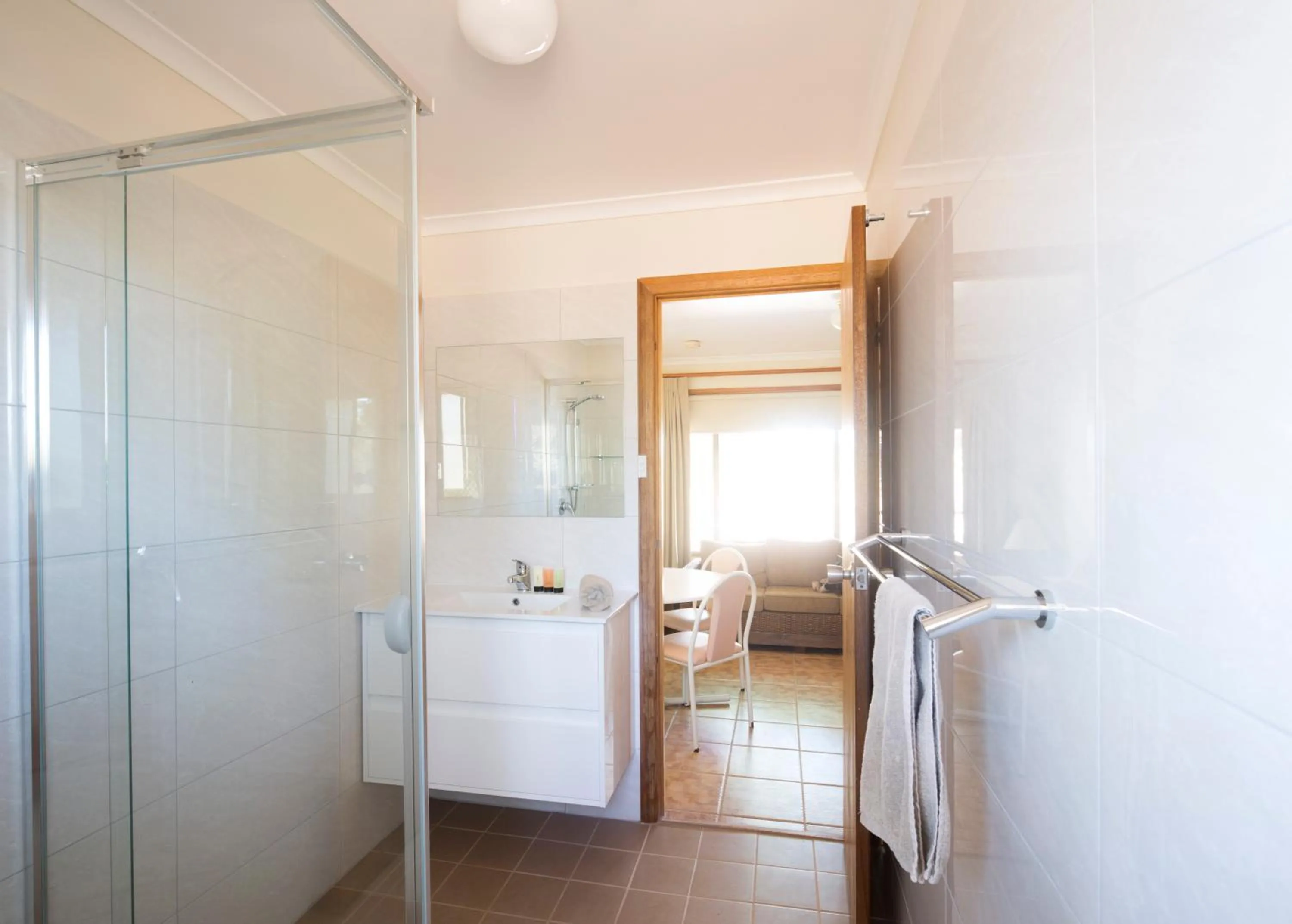 Bathroom, Bed in Rawnsley Park Station