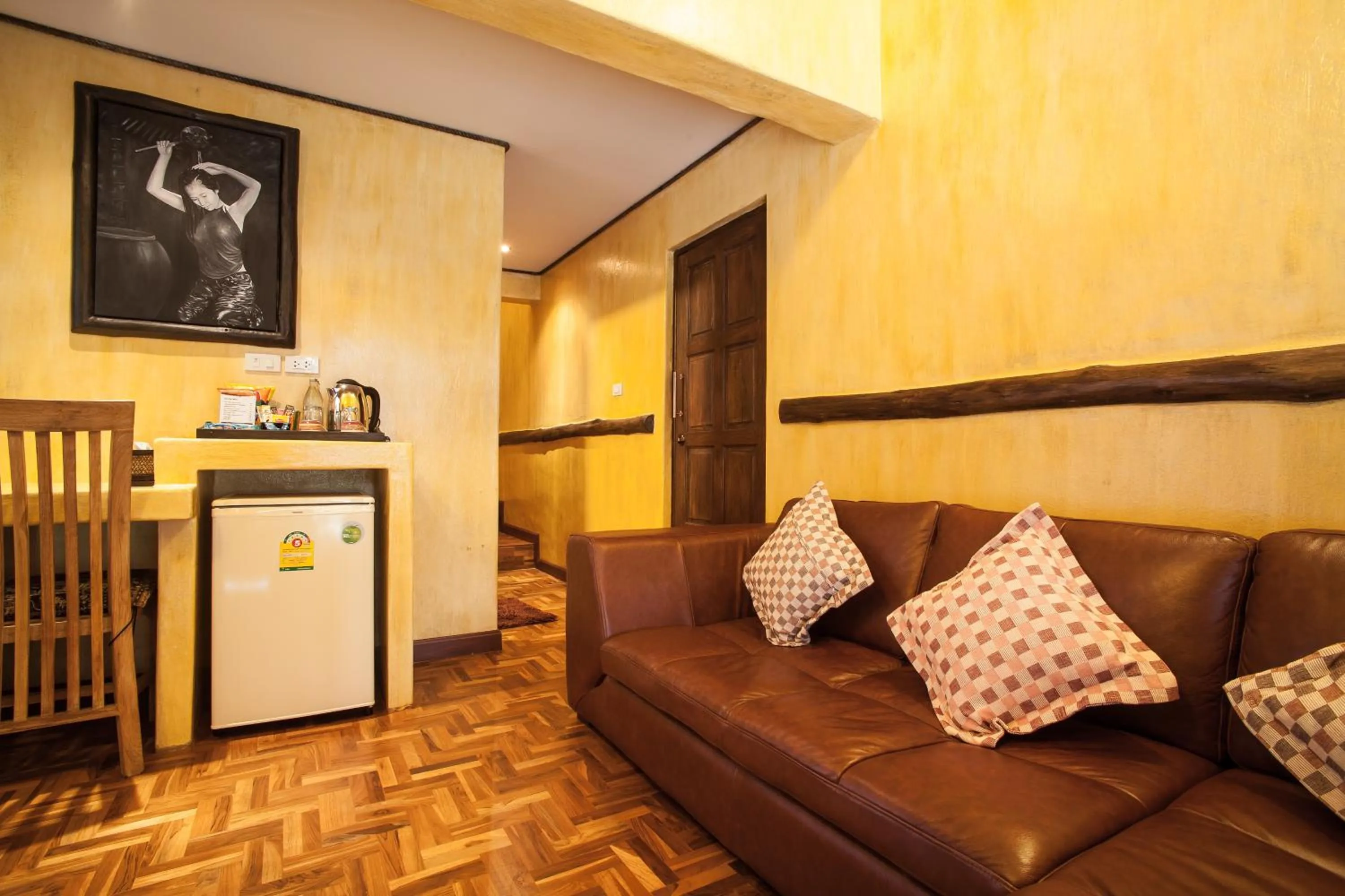 Living room in Baanpong Lodge