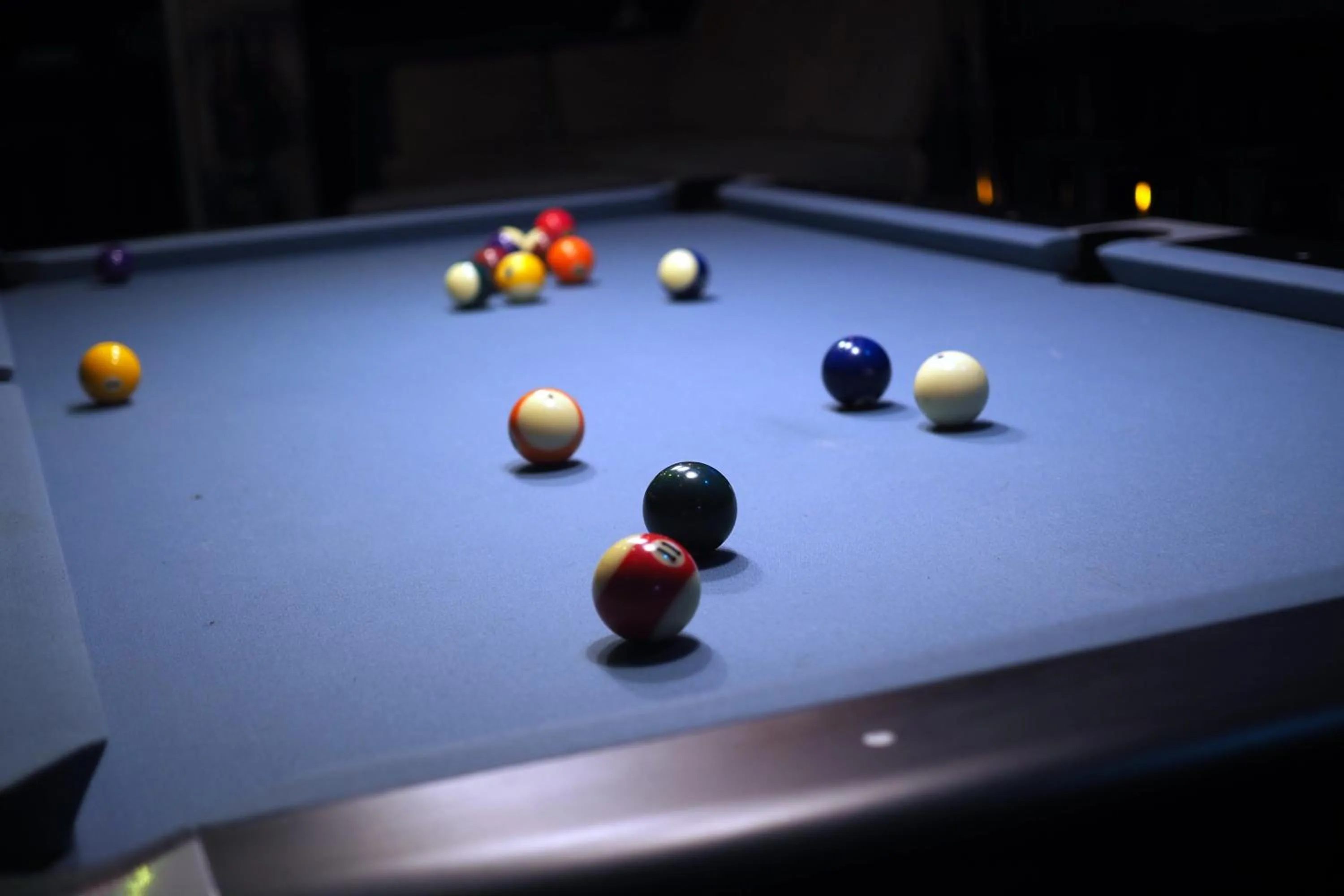 Billiard in Baanpong Lodge