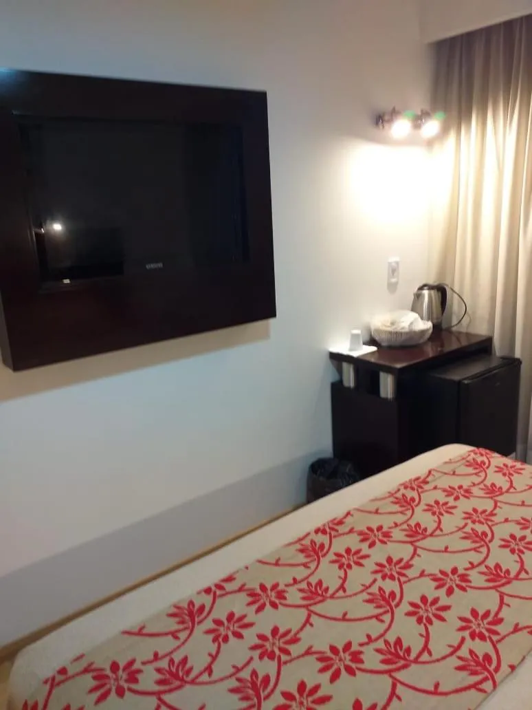 Bed in Palermo Bridge