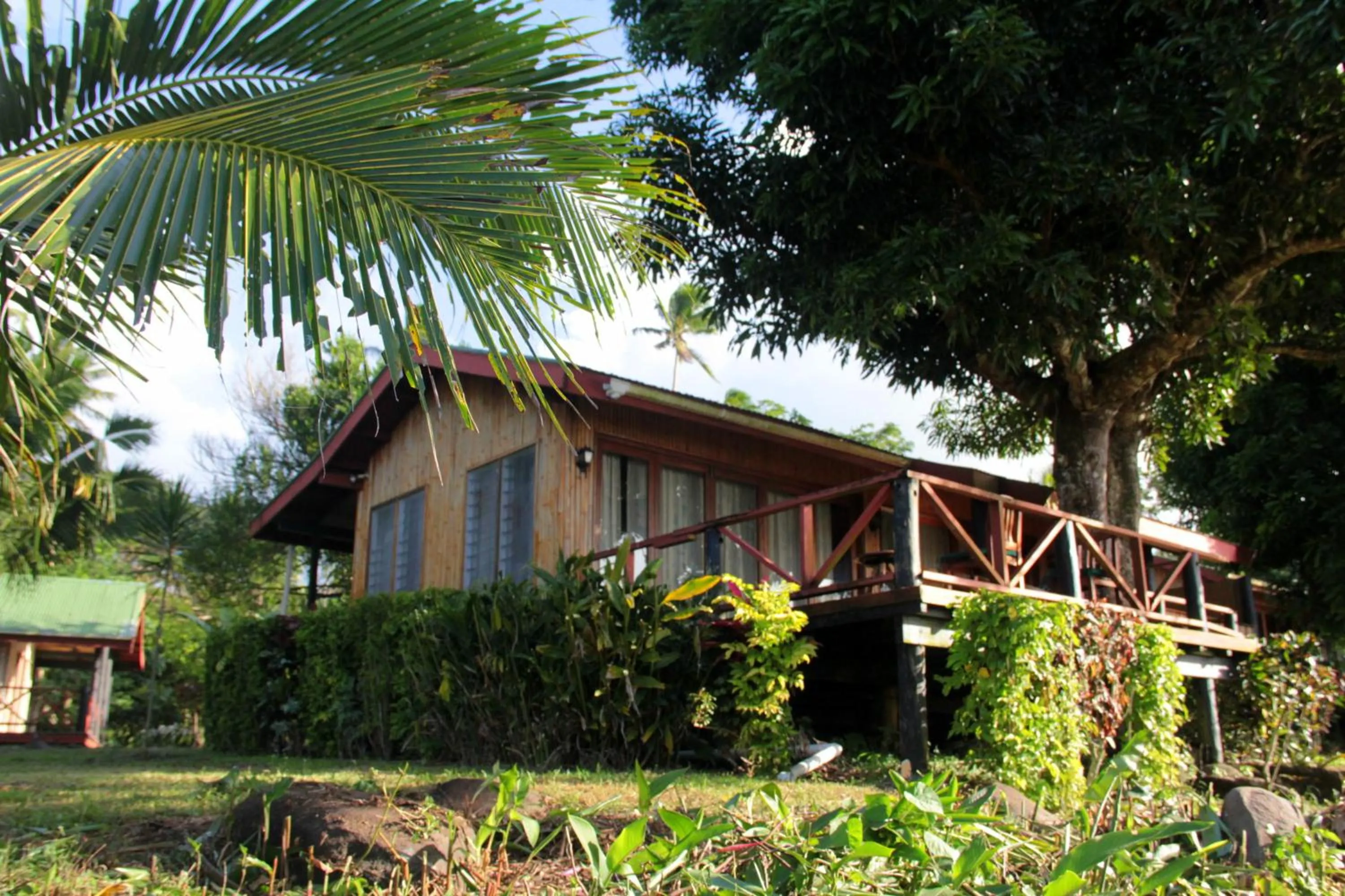 Facade/entrance in Maravu Taveuni Lodge