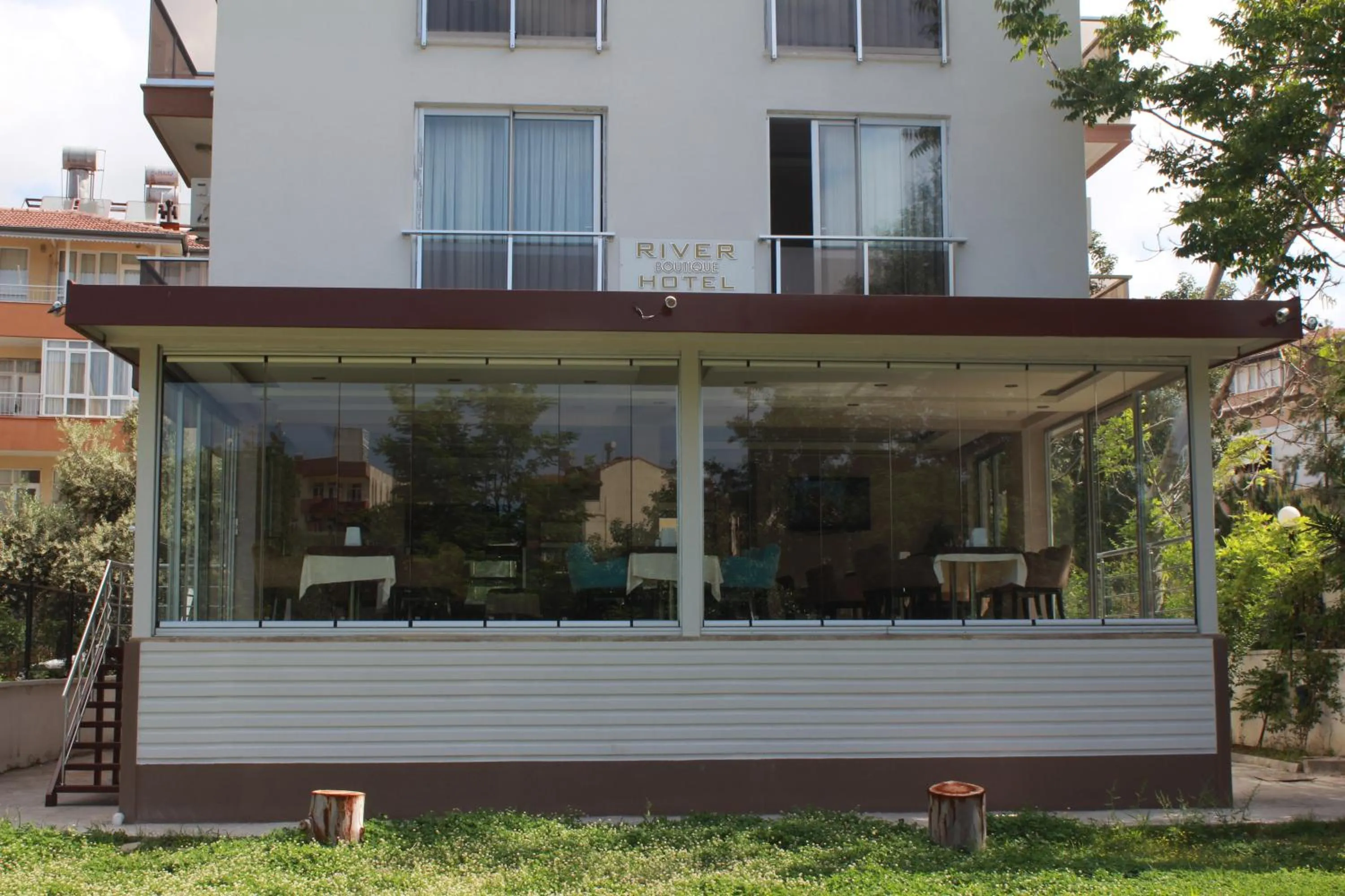 Patio in River Hotel