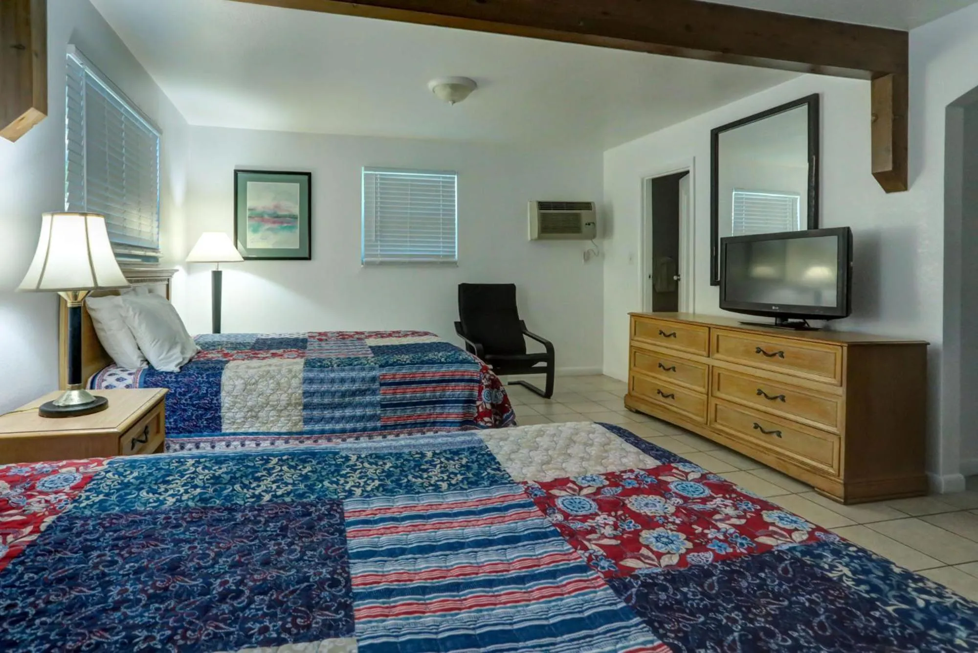 Bed in Richard's Motel