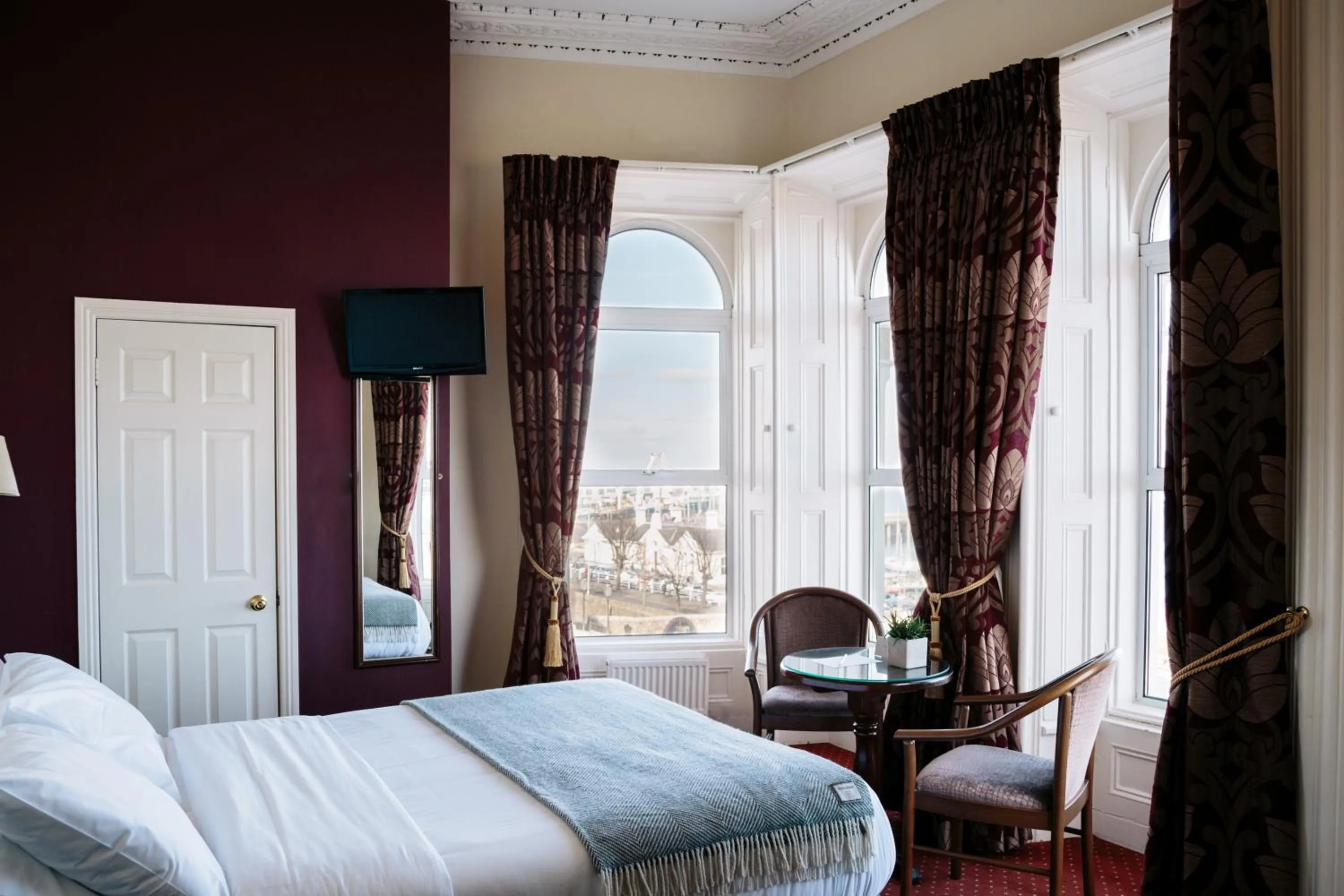 Classic Double Room with Sea View in Haddington House Hotel