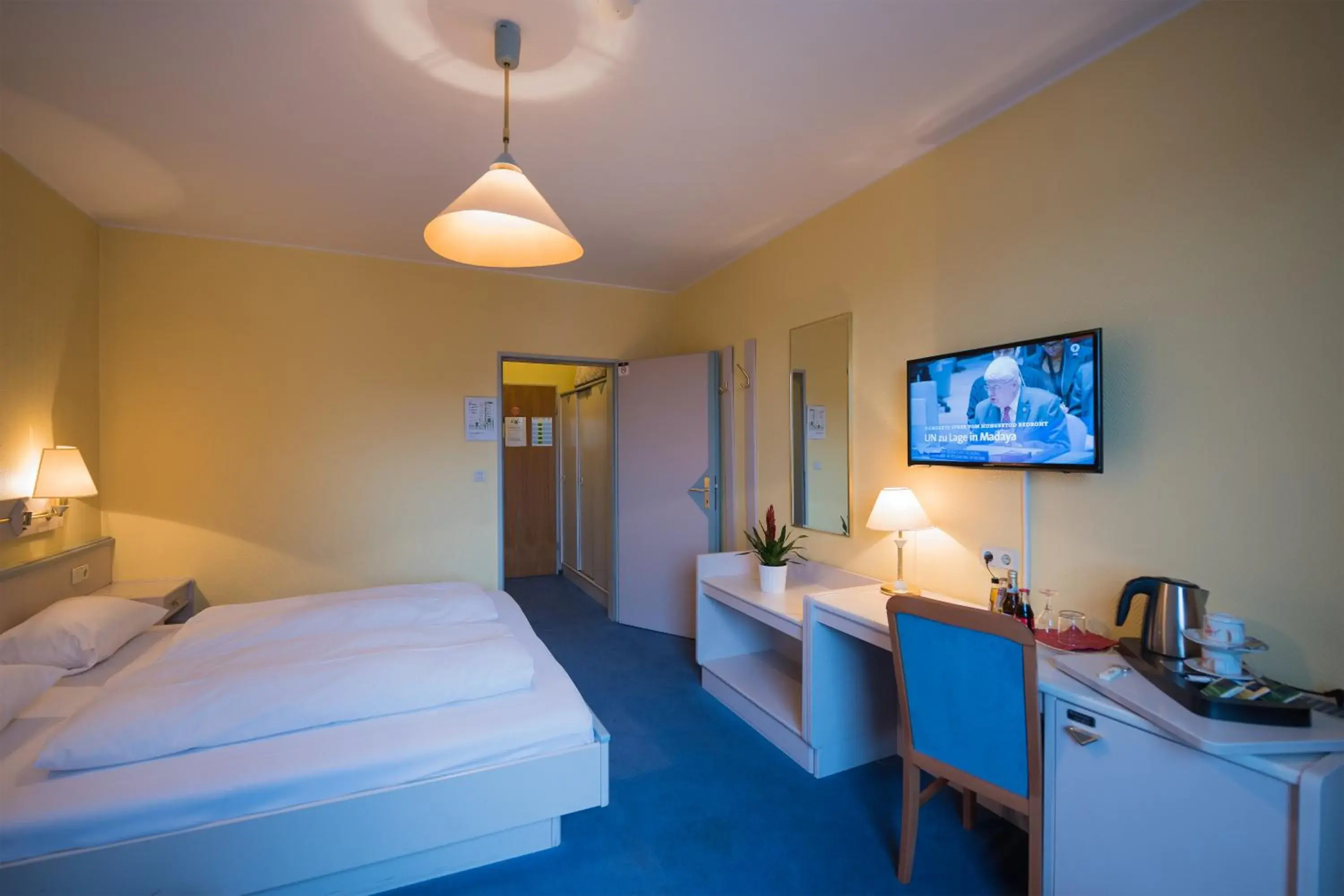 Double or Twin Room in Tagungshotel Höchster Hof Double or Twin Room in Tagungshotel Höchster Hof