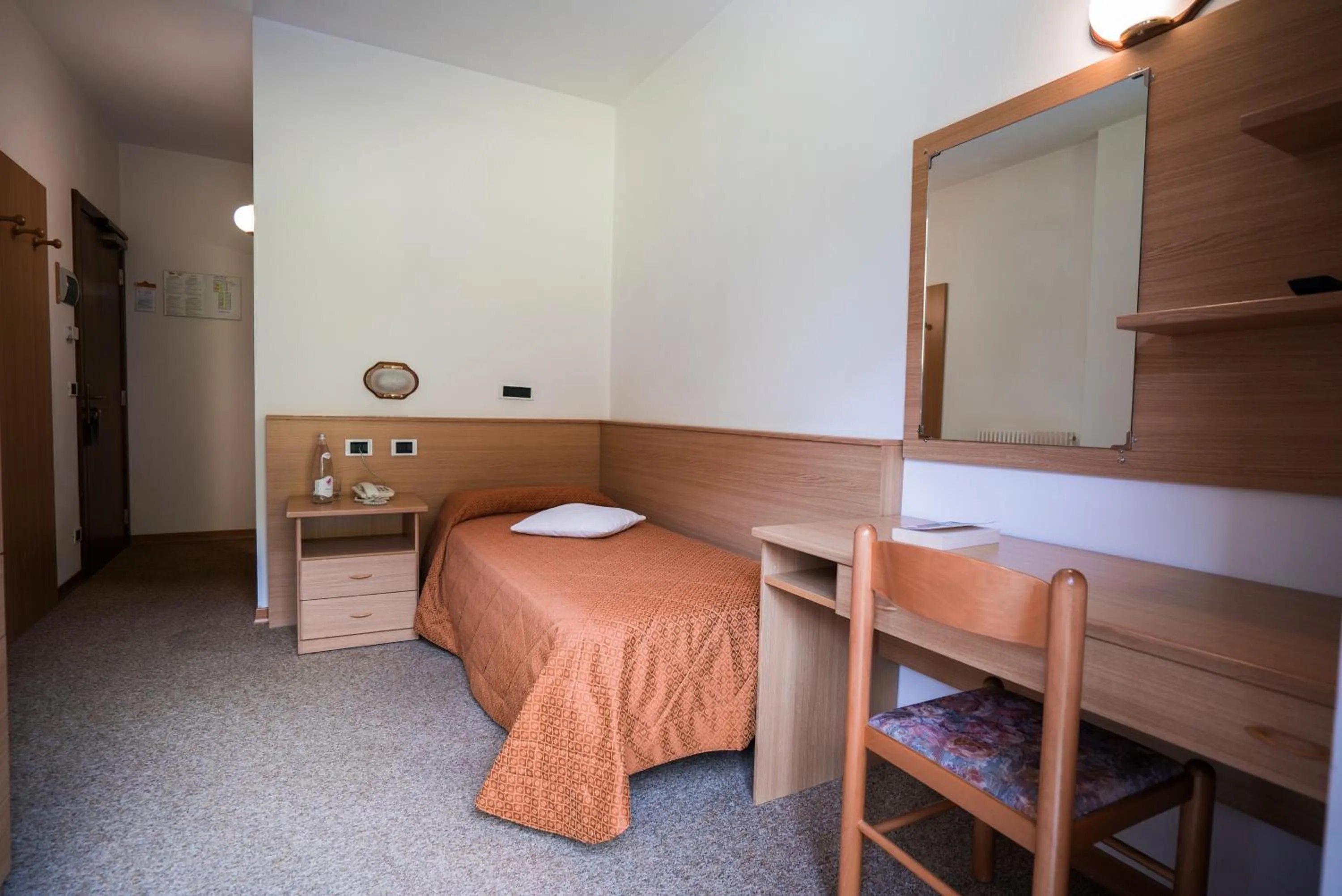 Photo of the whole room, Bed in Hotel Rio