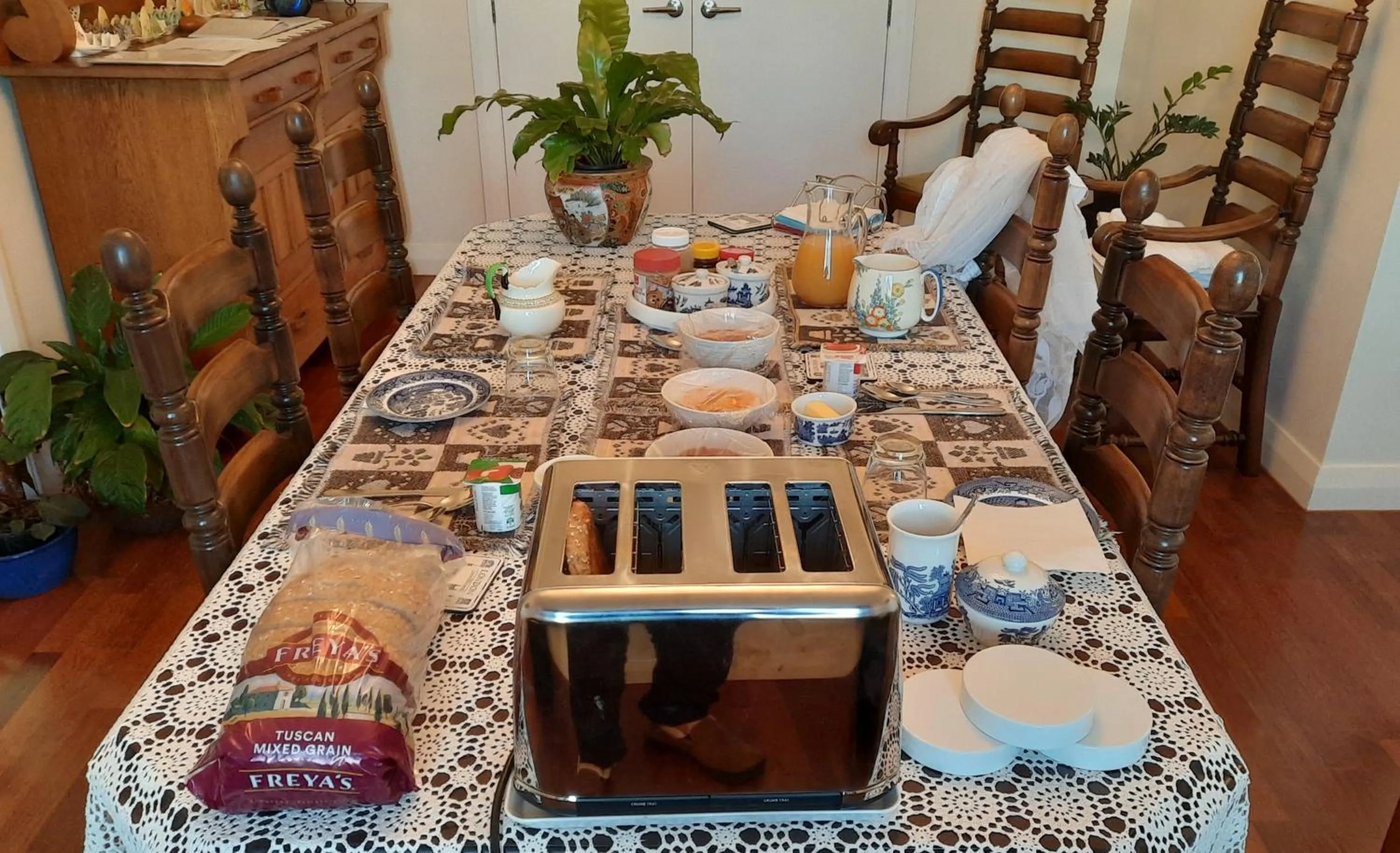 Breakfast in 113 On Park