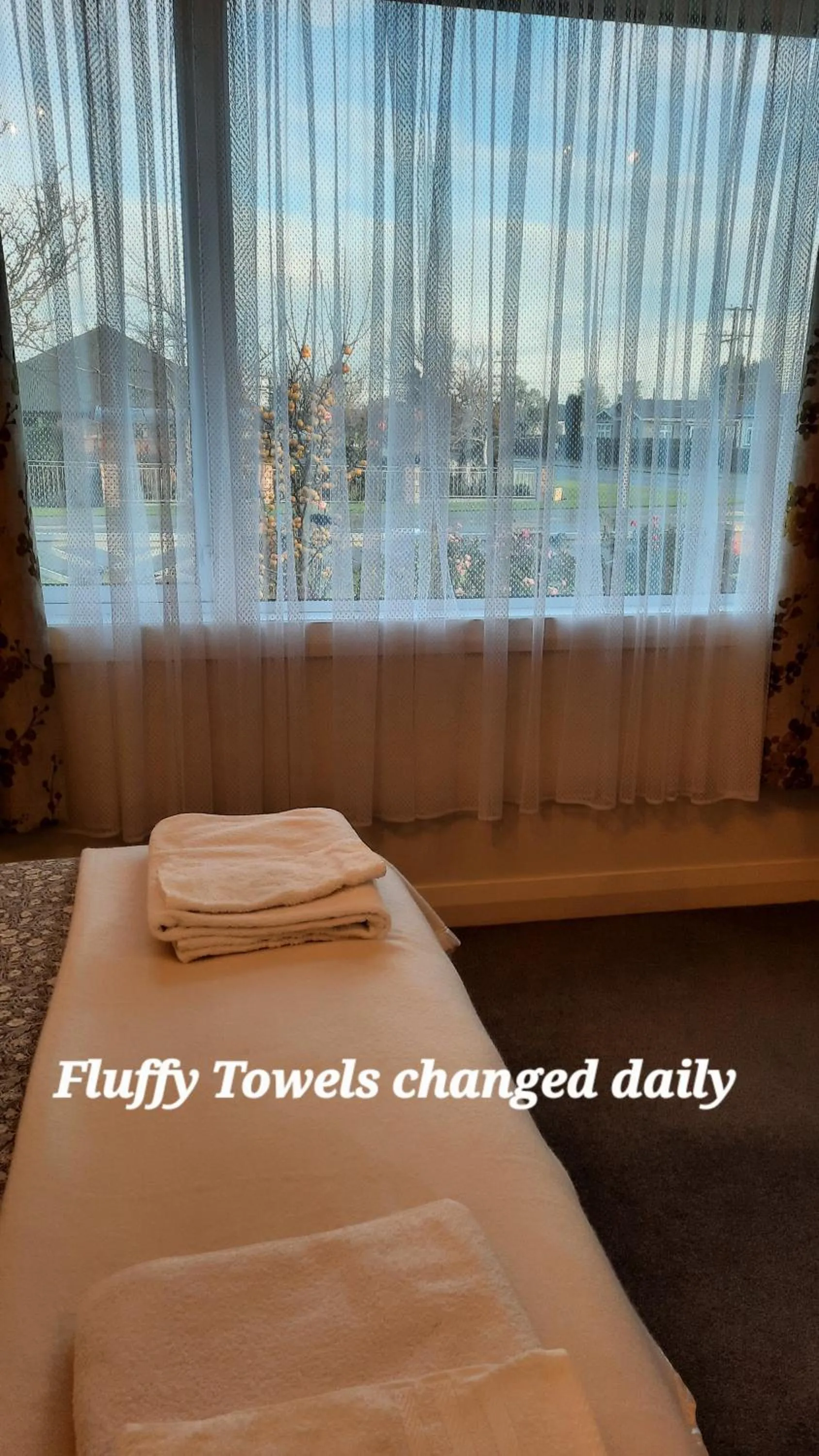 towels, Bed in 113 On Park