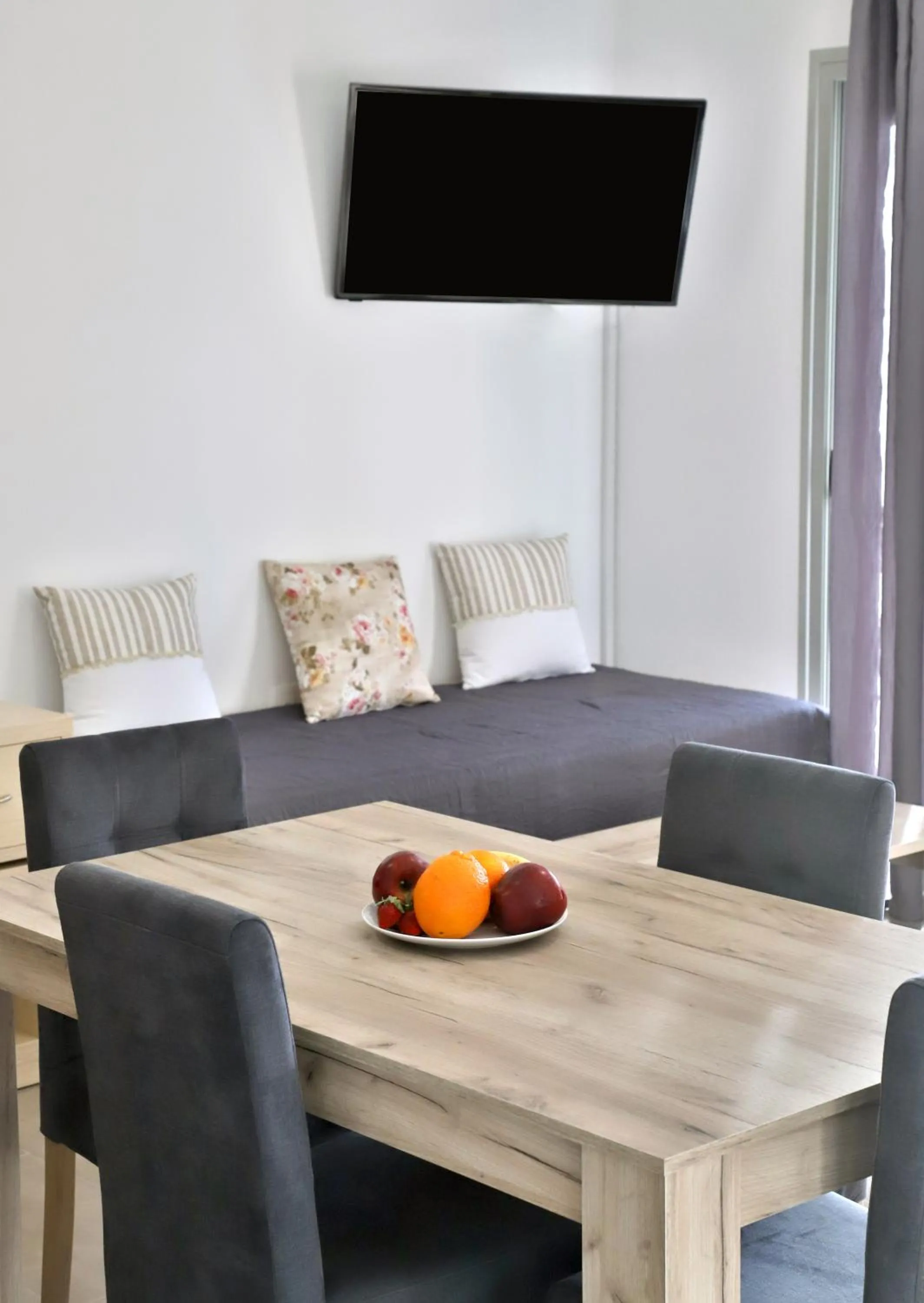 Helios Studios & Apartments