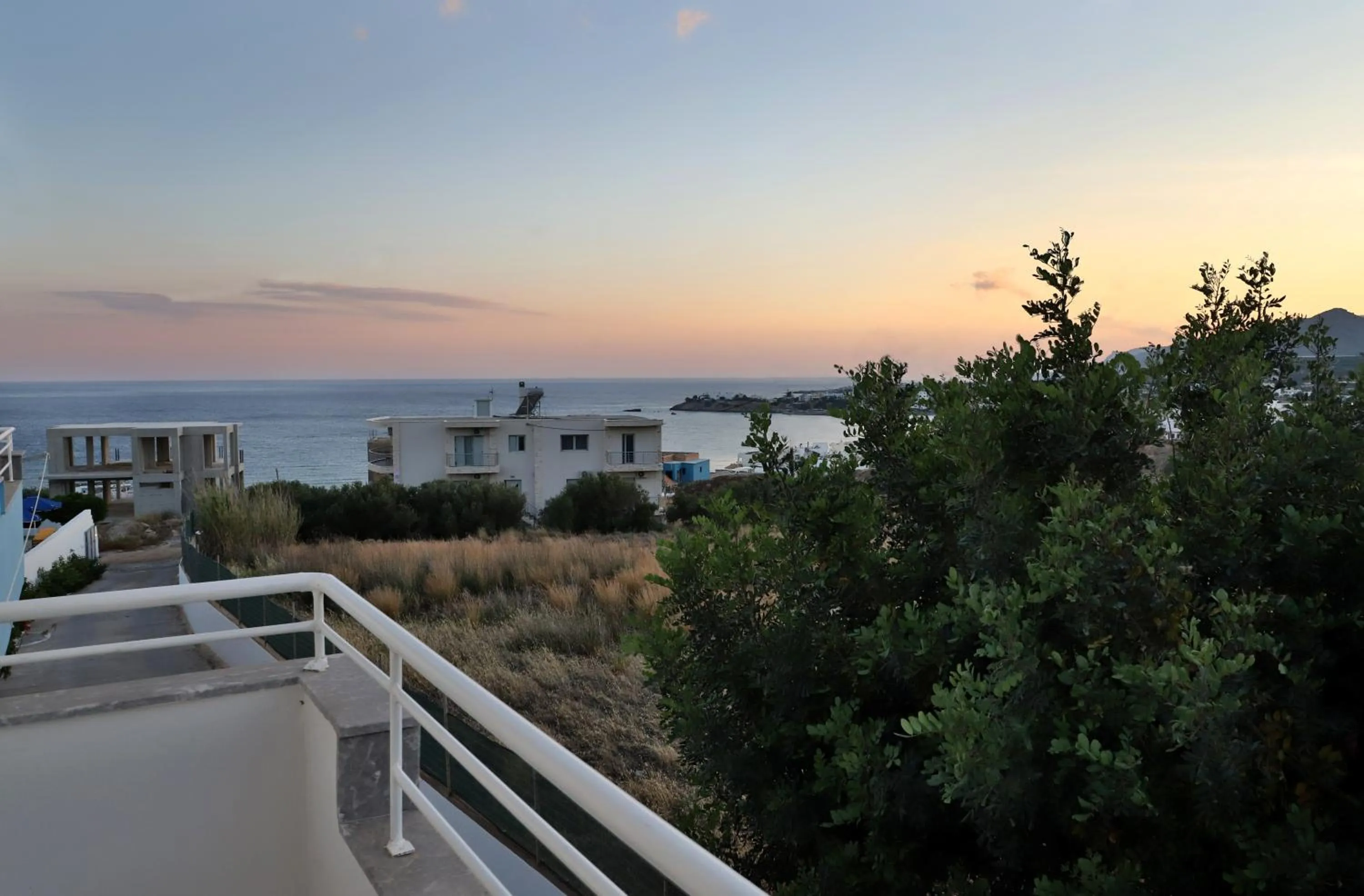 Helios Studios & Apartments