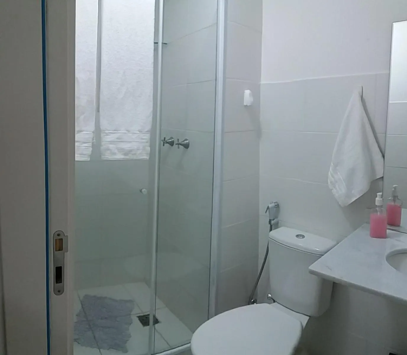 Bathroom in Ap 2 suítes perto Projac Riocentro Parque Olímpico Rock in Rio