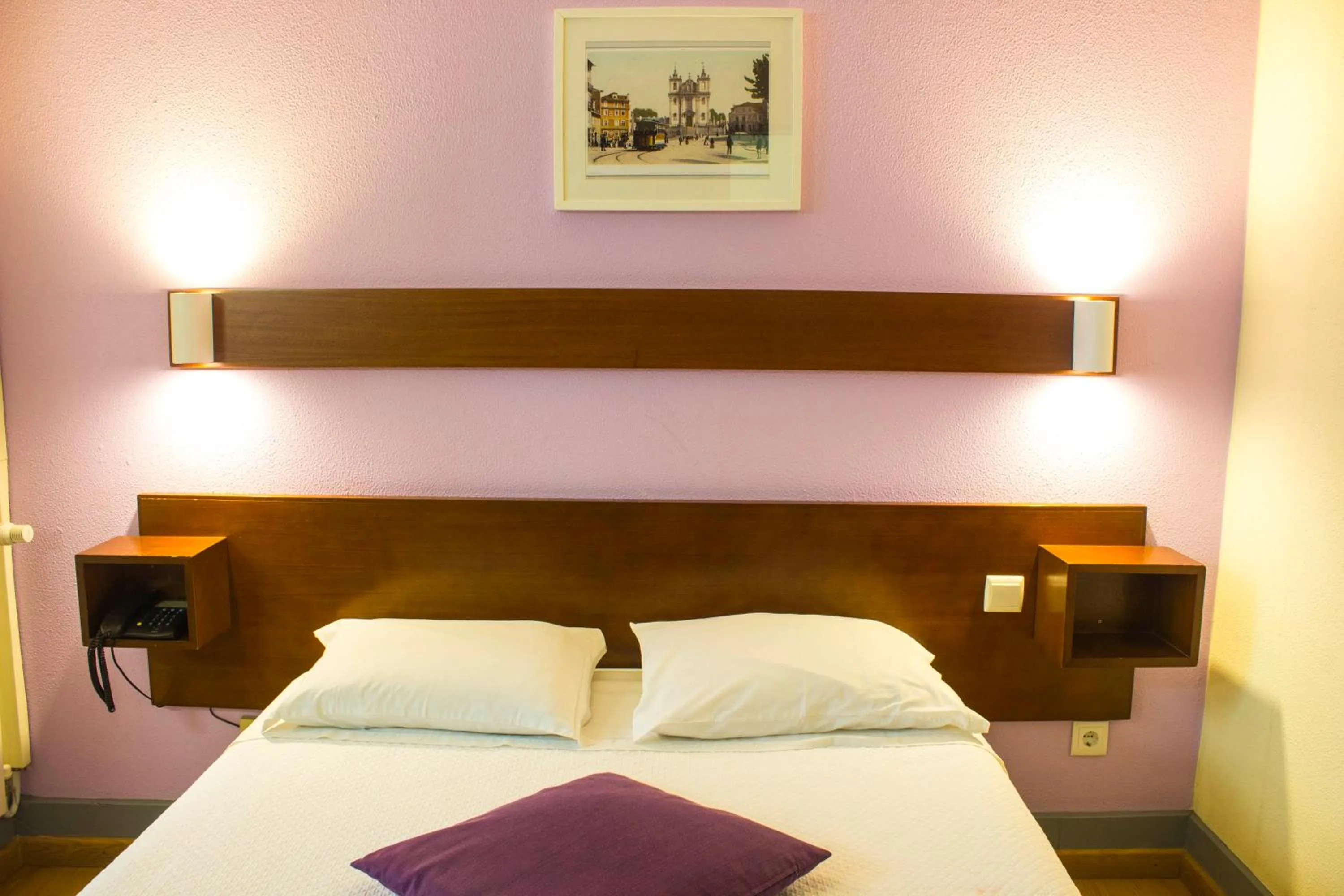 Bedroom, Bed in Hotel Estoril Porto