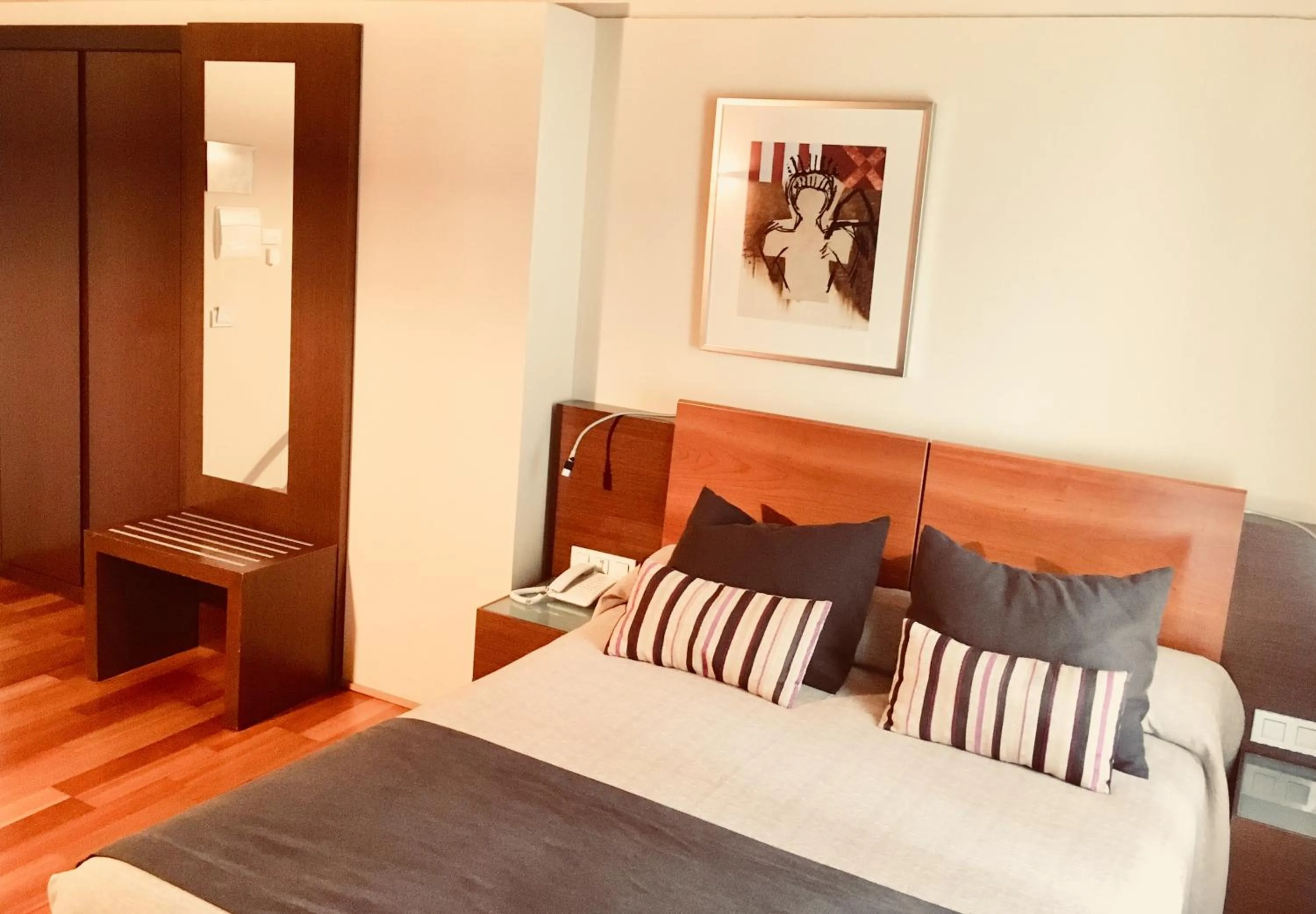 Bed in Hospedería Conventual Sierra de Gata