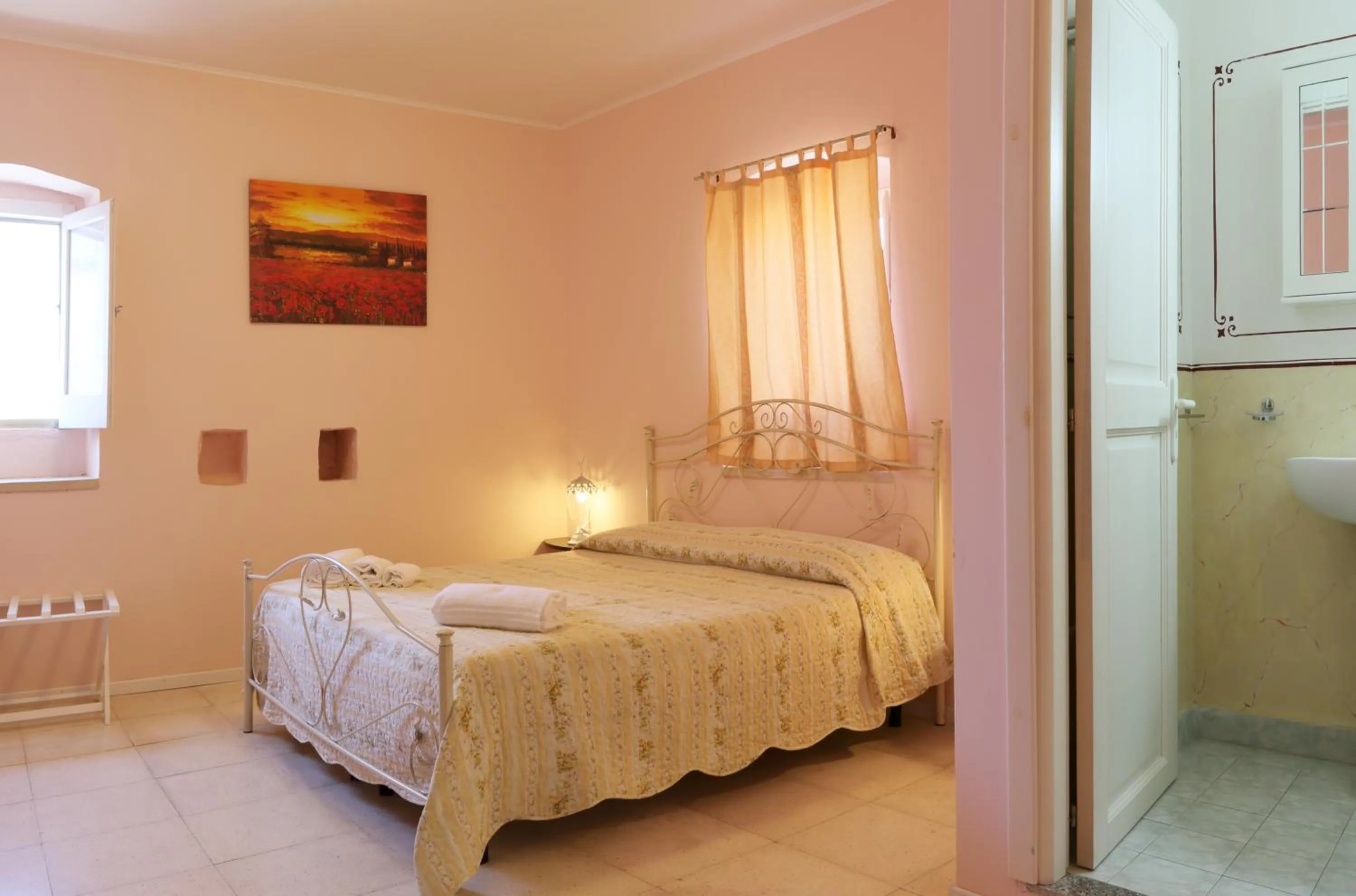 Bed in B&B Dimora Muzio and Restaurant