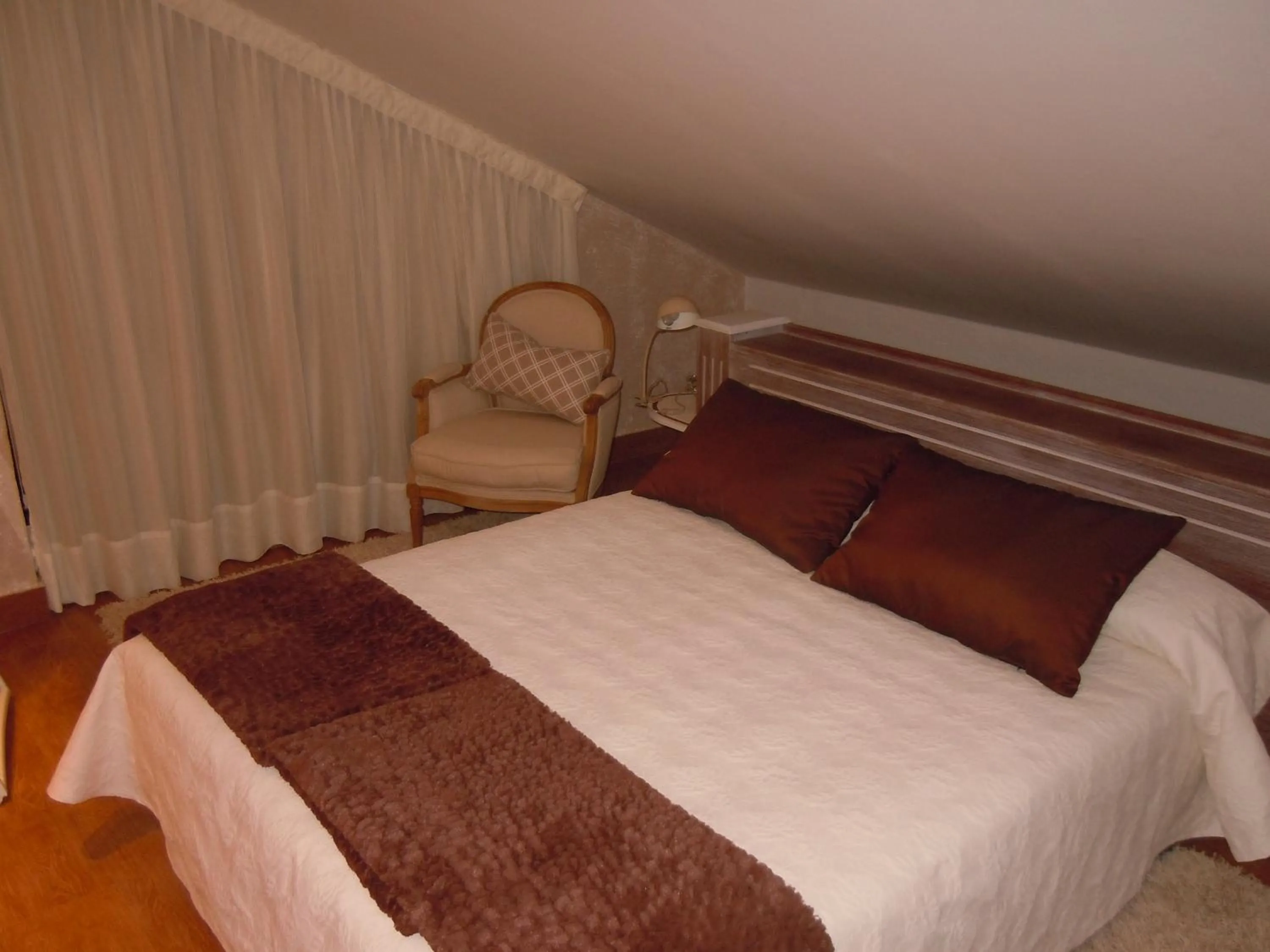 Bedroom, Bed in Posada La Torre de los Isla & Spa