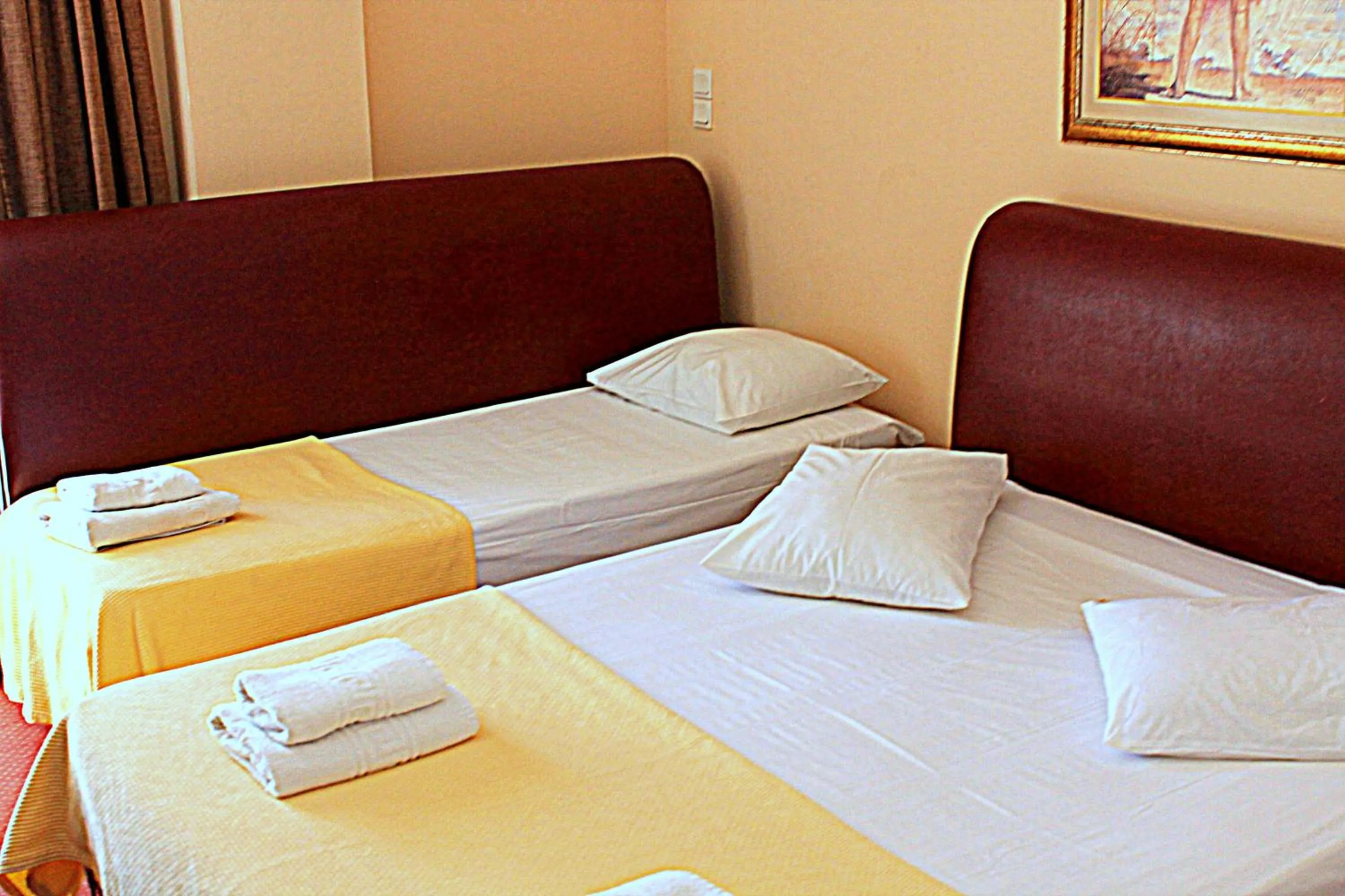 Bed in Hotel Drosia