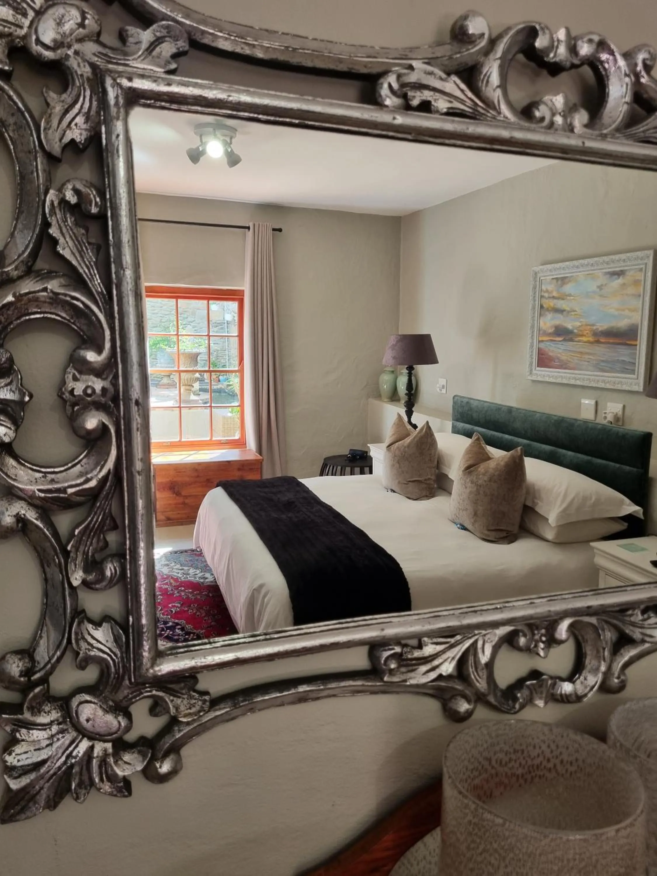 Bed in Barrydale Karoo - BOUTIQUE HOTEL