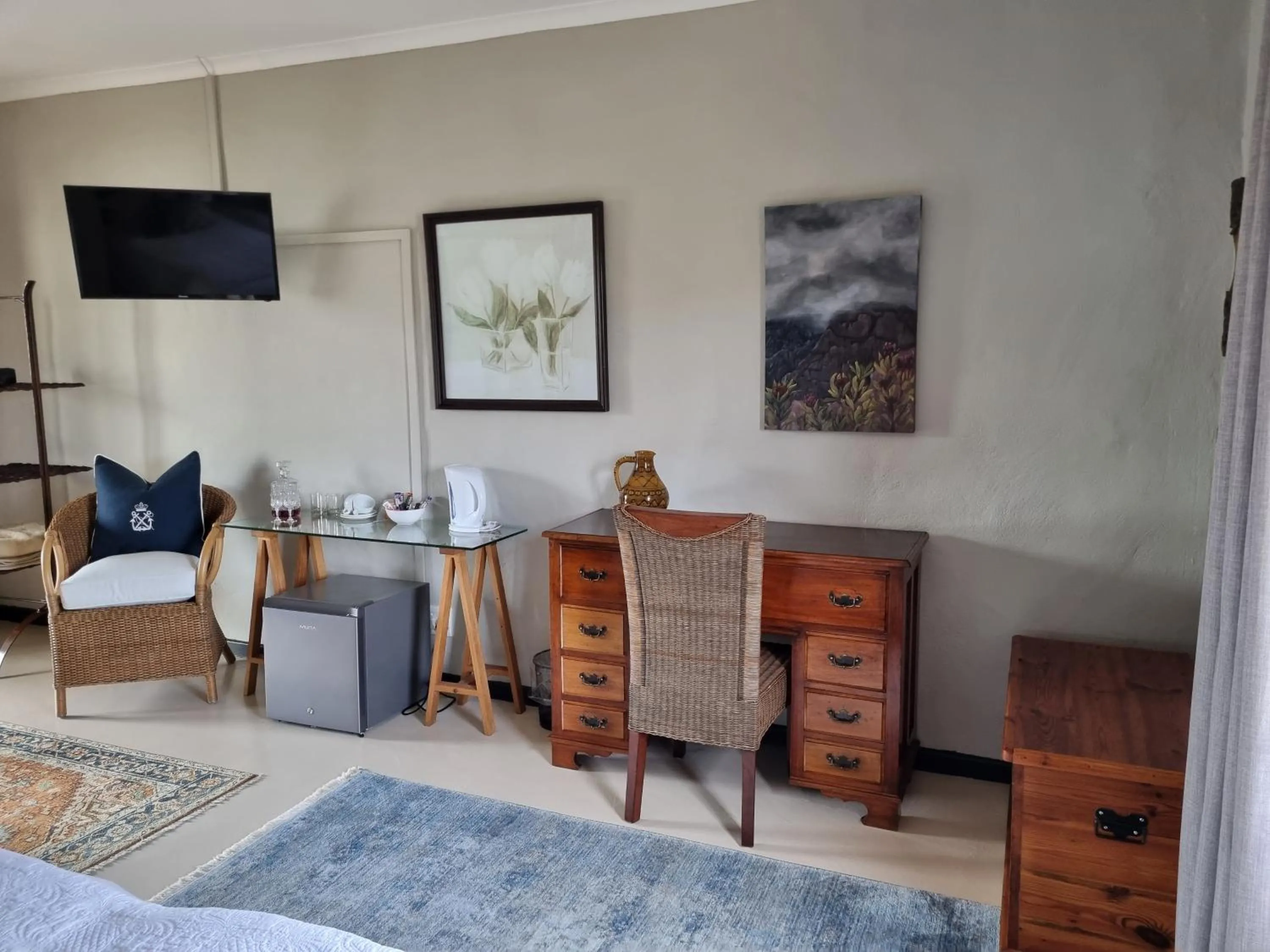 Bed in Barrydale Karoo - BOUTIQUE HOTEL