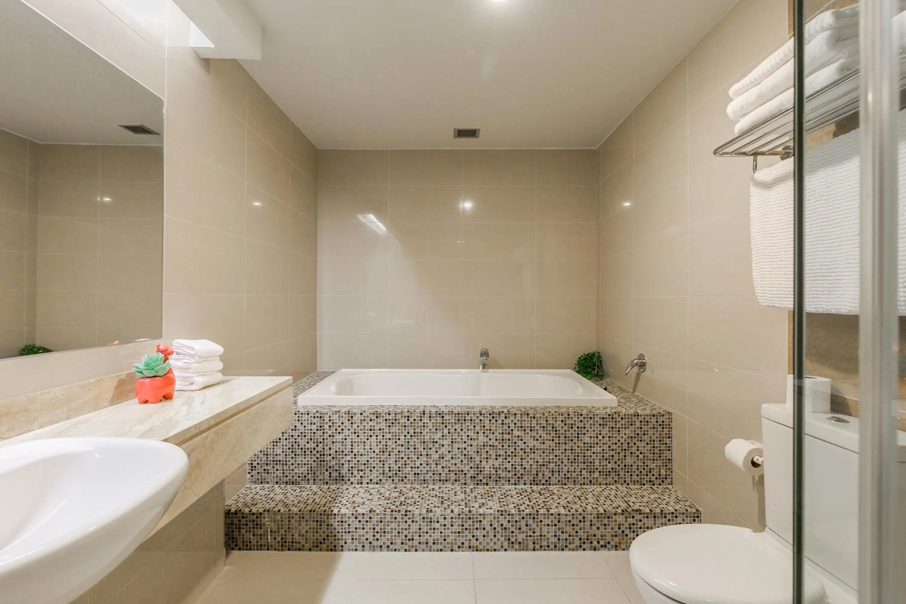 Bath in Boulevard Hotel