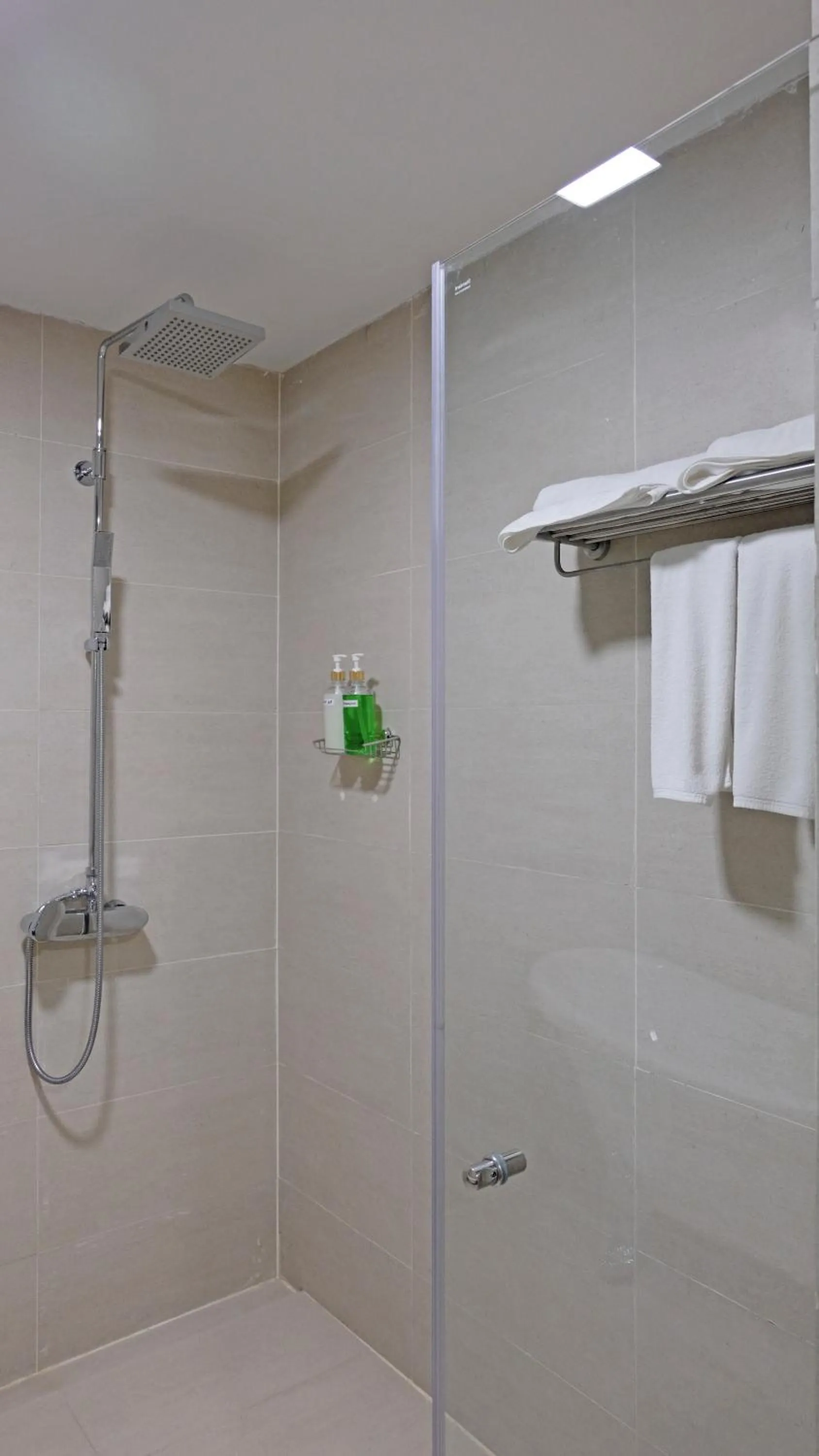 The Cheewin Hotel And Convention