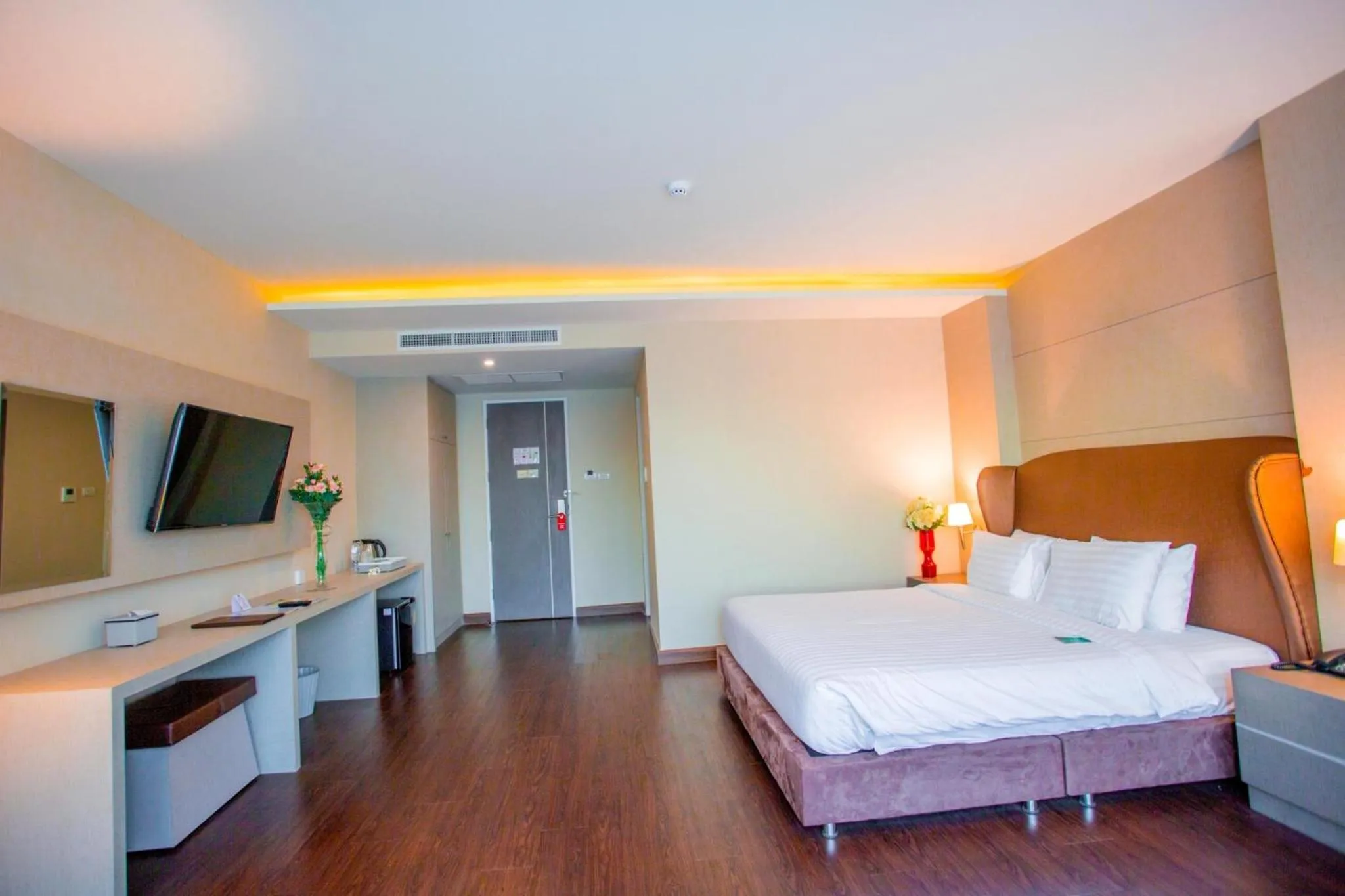 Bed in The Cheewin Hotel And Convention