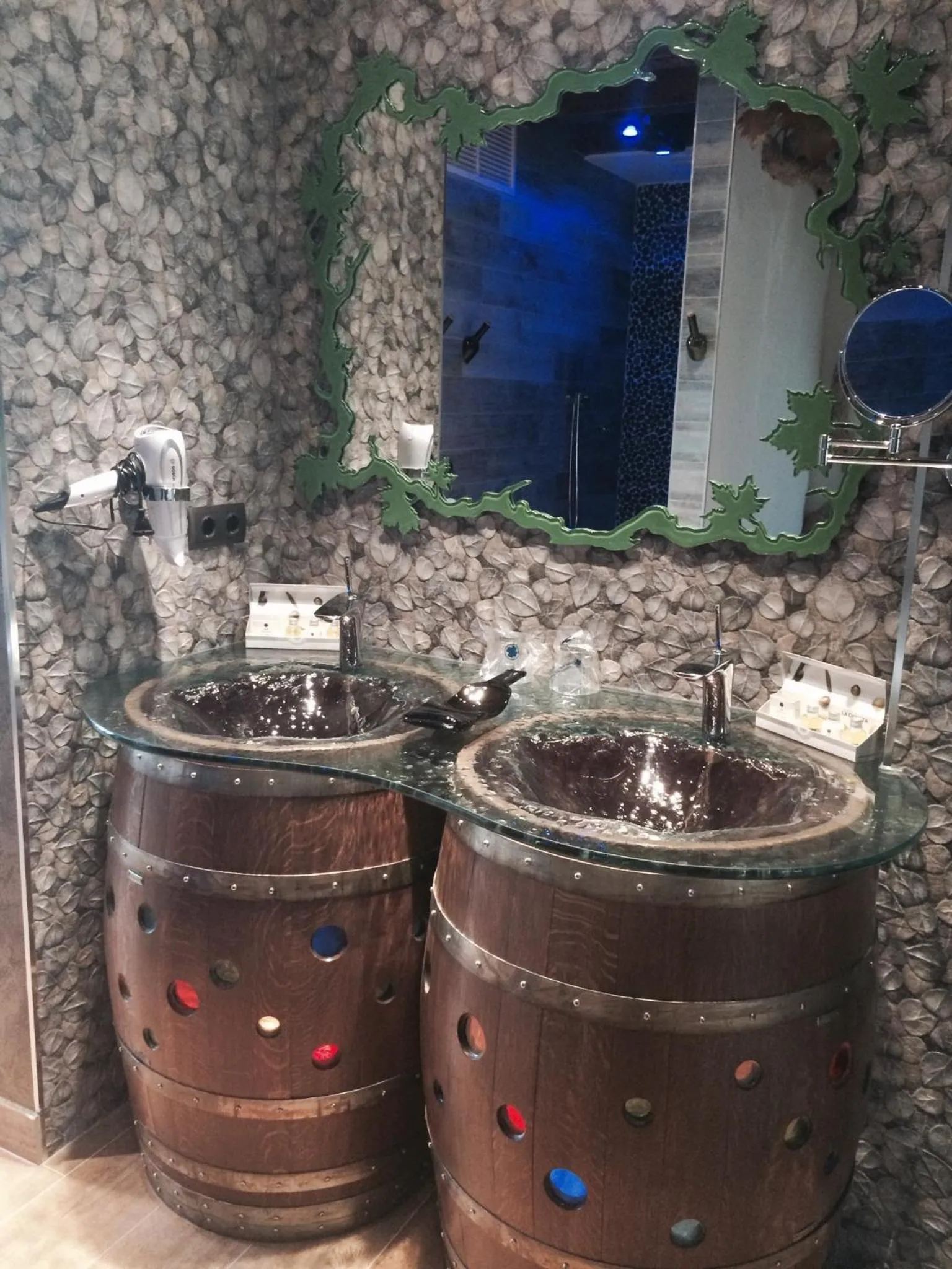 Bathroom in Hotel SPA El Lagar de Isilla