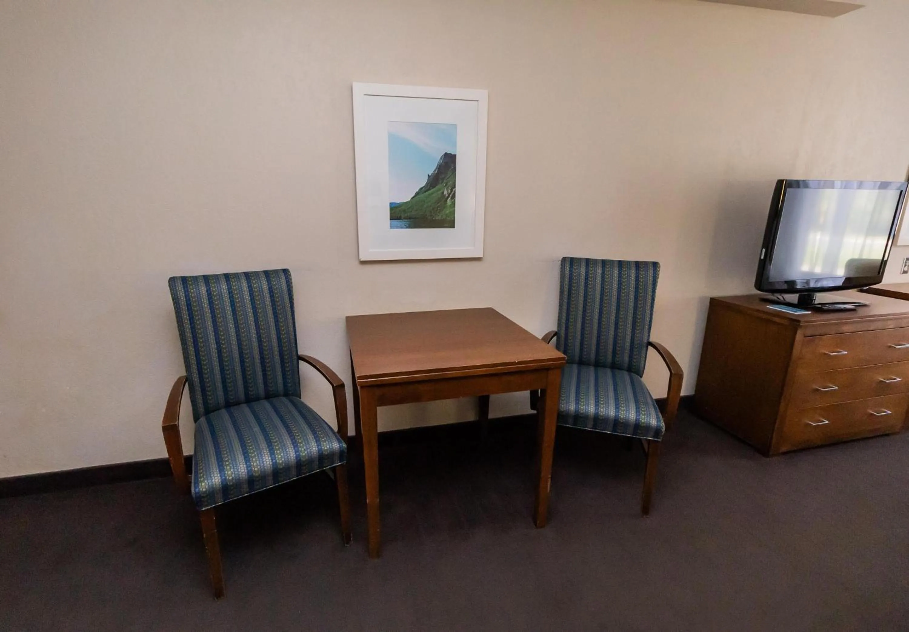 Bedroom in Deer Lake Horizon Hotel, BW Signature Collection