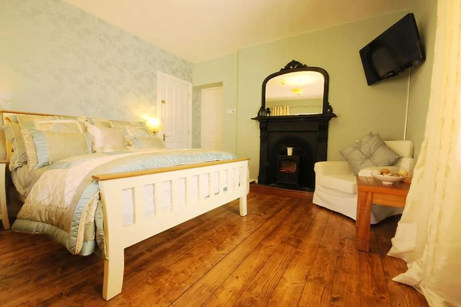 Photo of the whole room, Bed in Stirabout Lane B&B