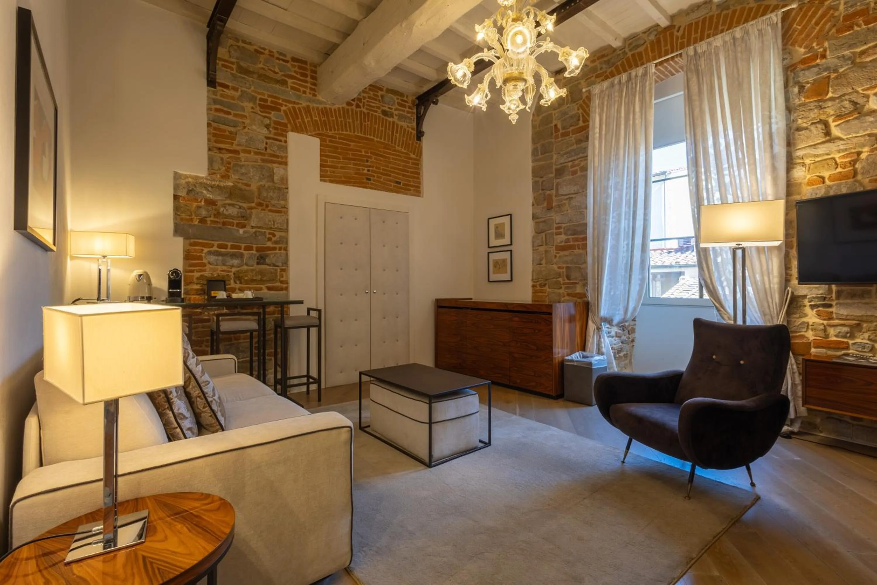 Seating area in Donati Luxury Tower Suites