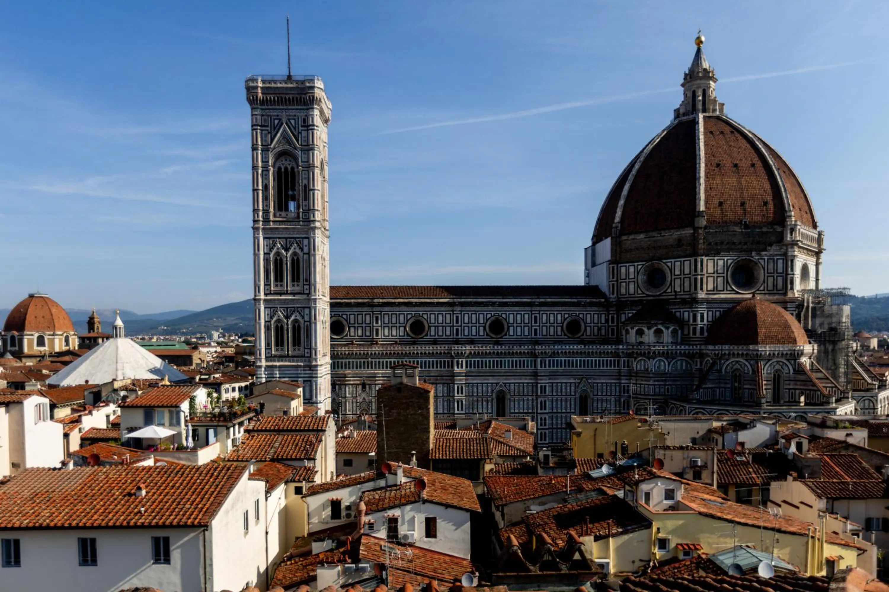 City view in Donati Luxury Tower Suites