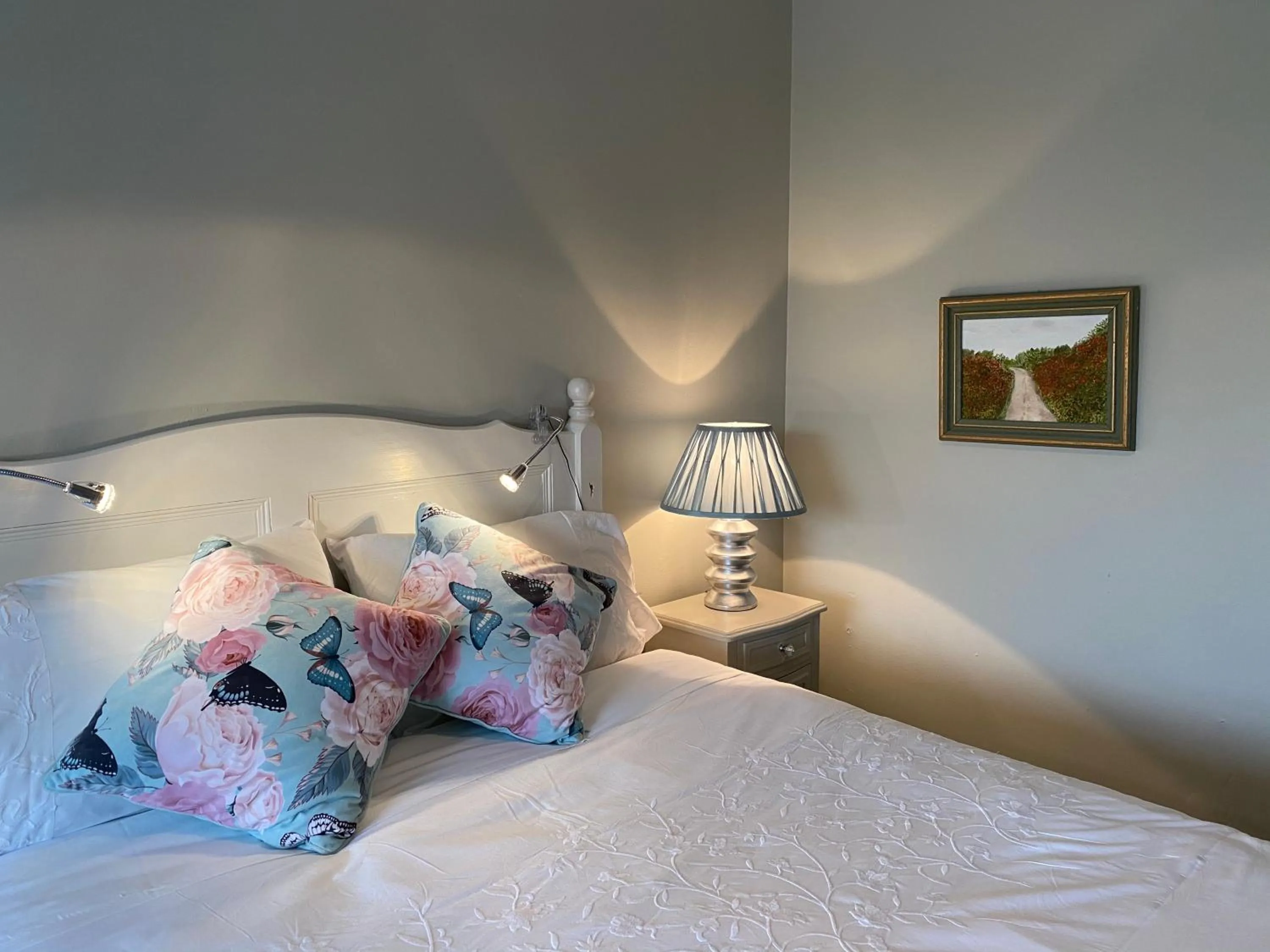 Bedroom in River Meadows B&B