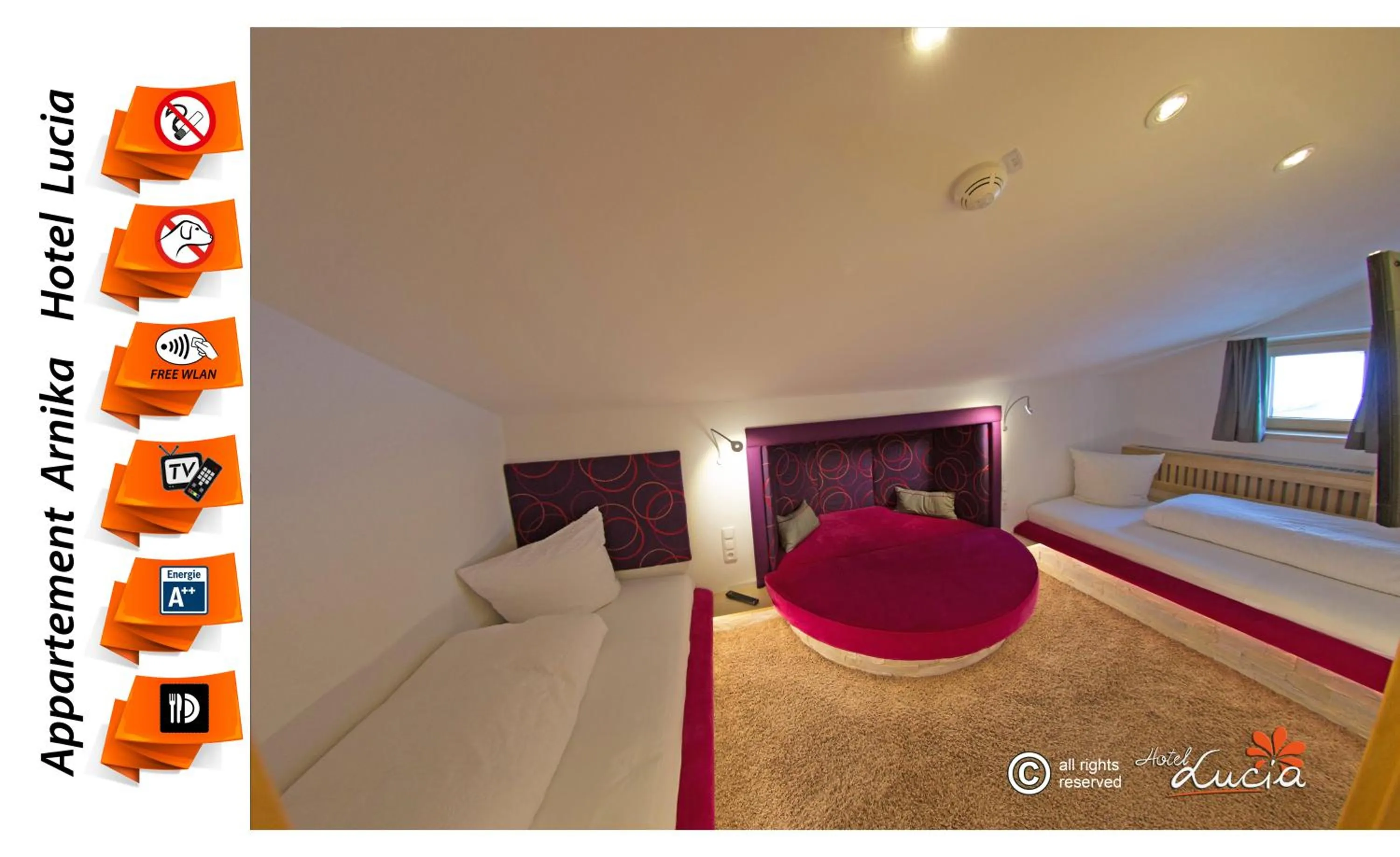 Photo of the whole room, Bed in Hotel Lucia - 3 Sterne Superior