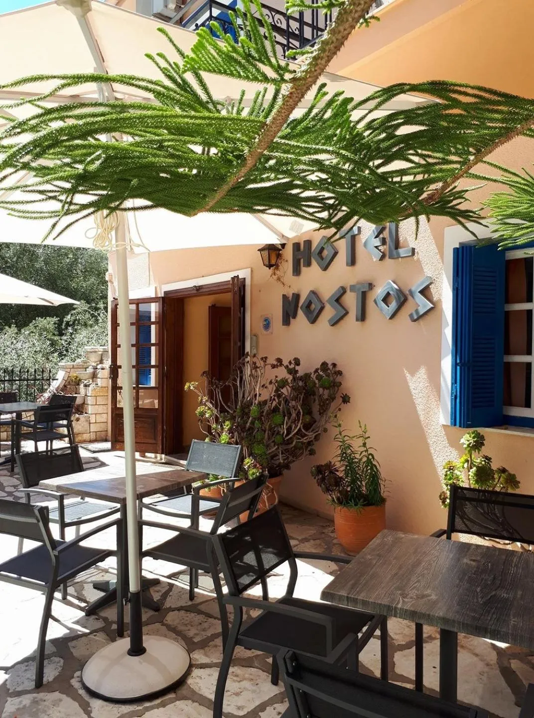 Hotel Nostos