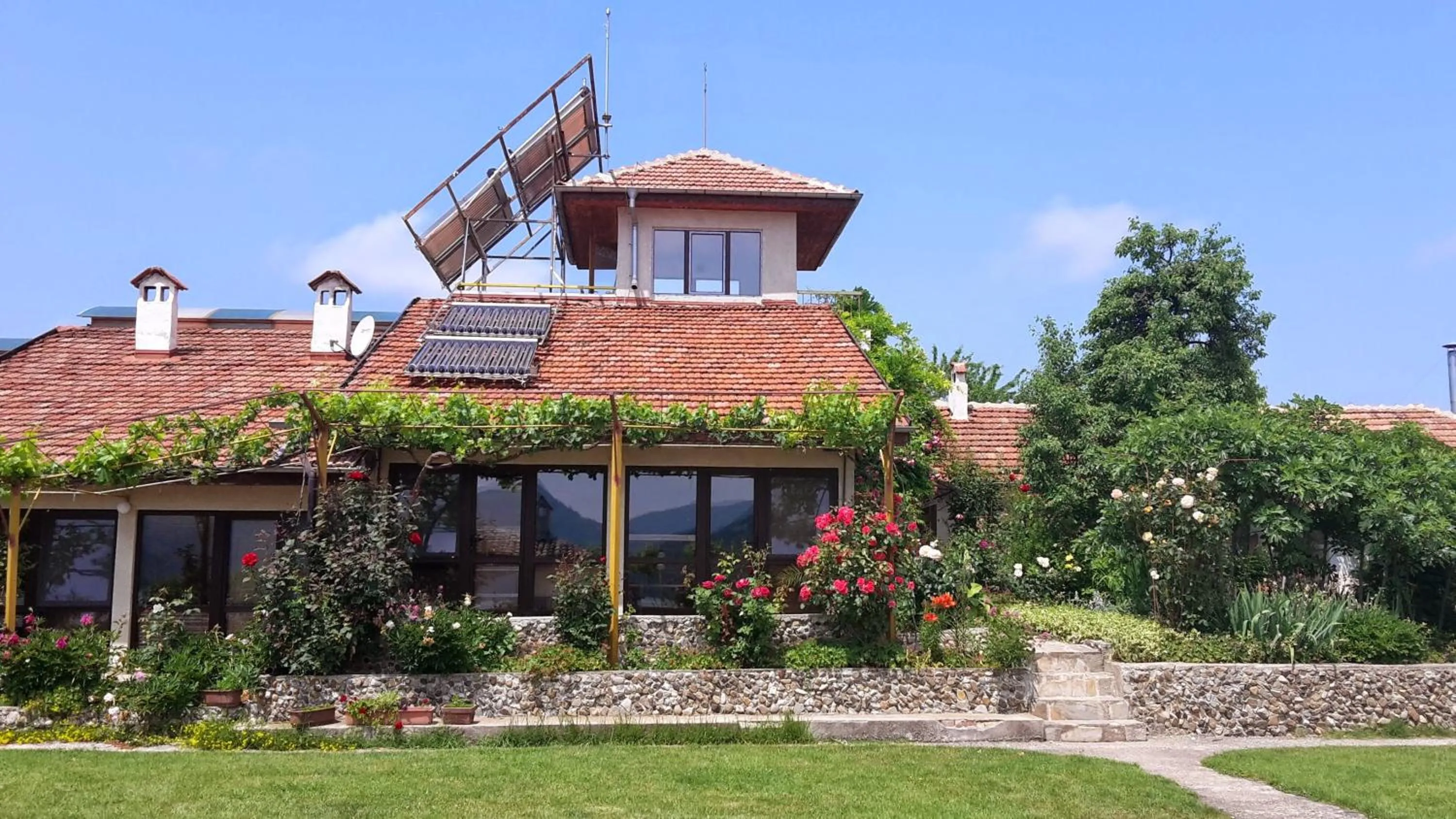 Property building in Family Hotel Belvedere