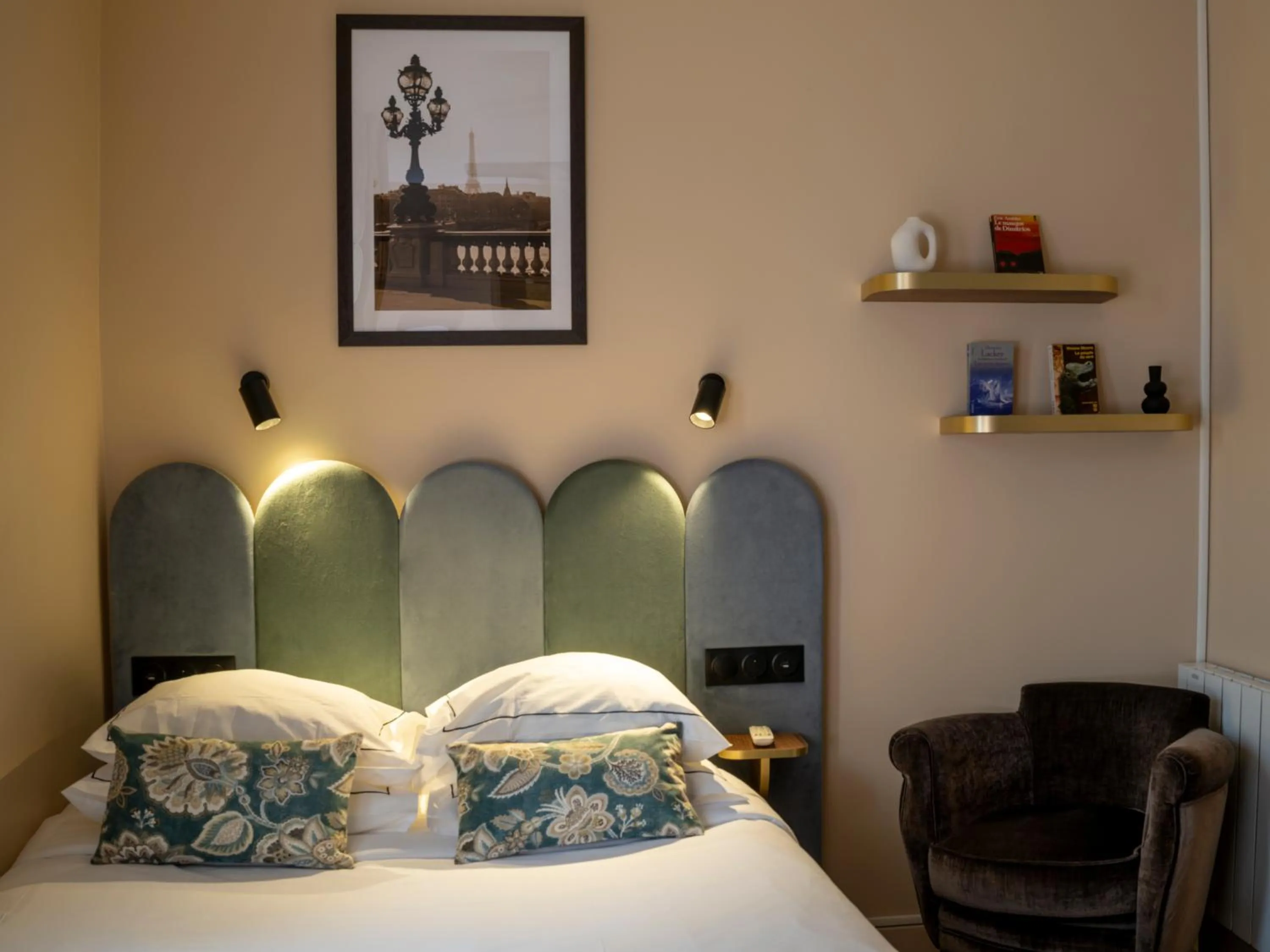 Bedroom, Bed in Hotel Boronali