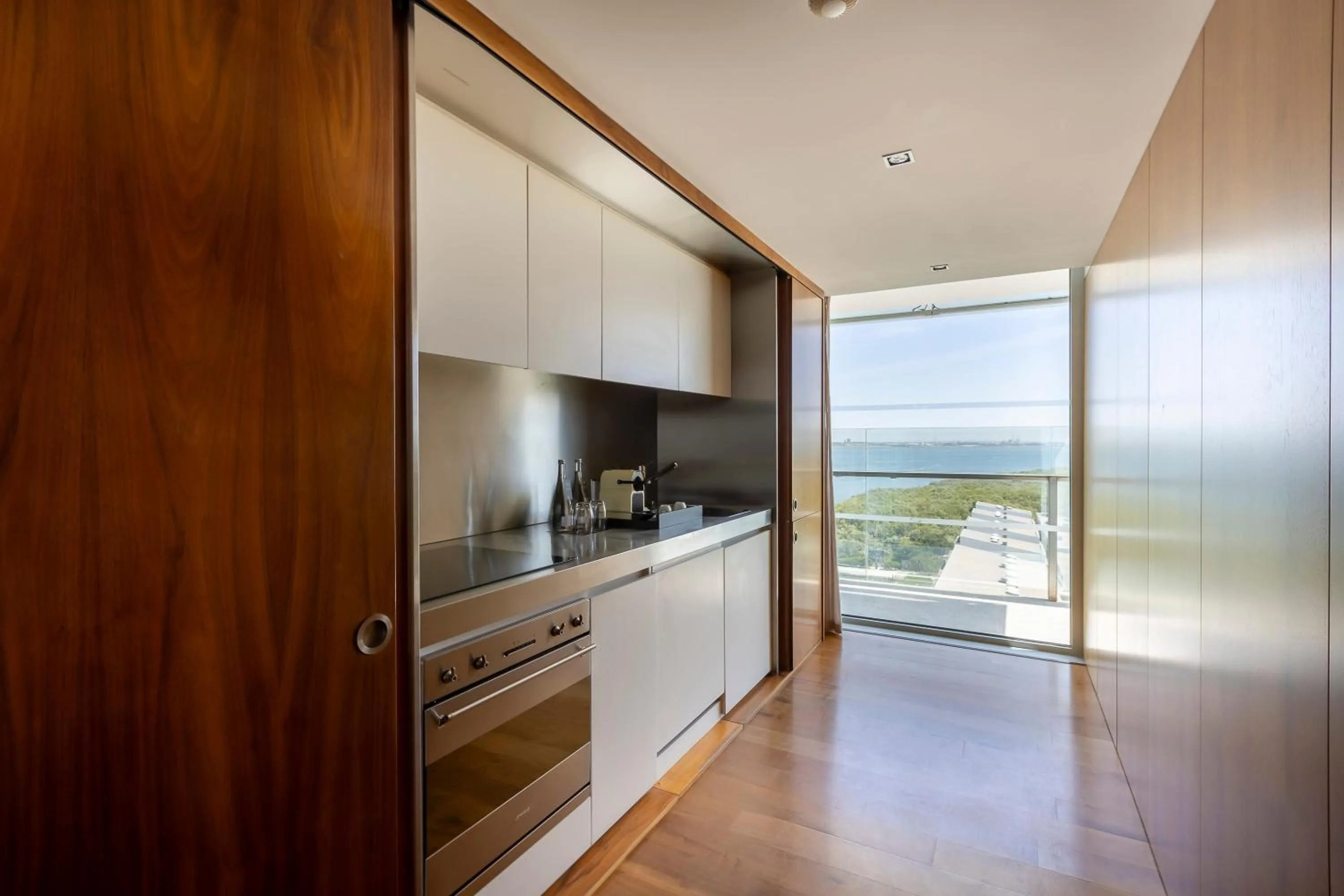 Kitchen or kitchenette in Troia Design Hotel