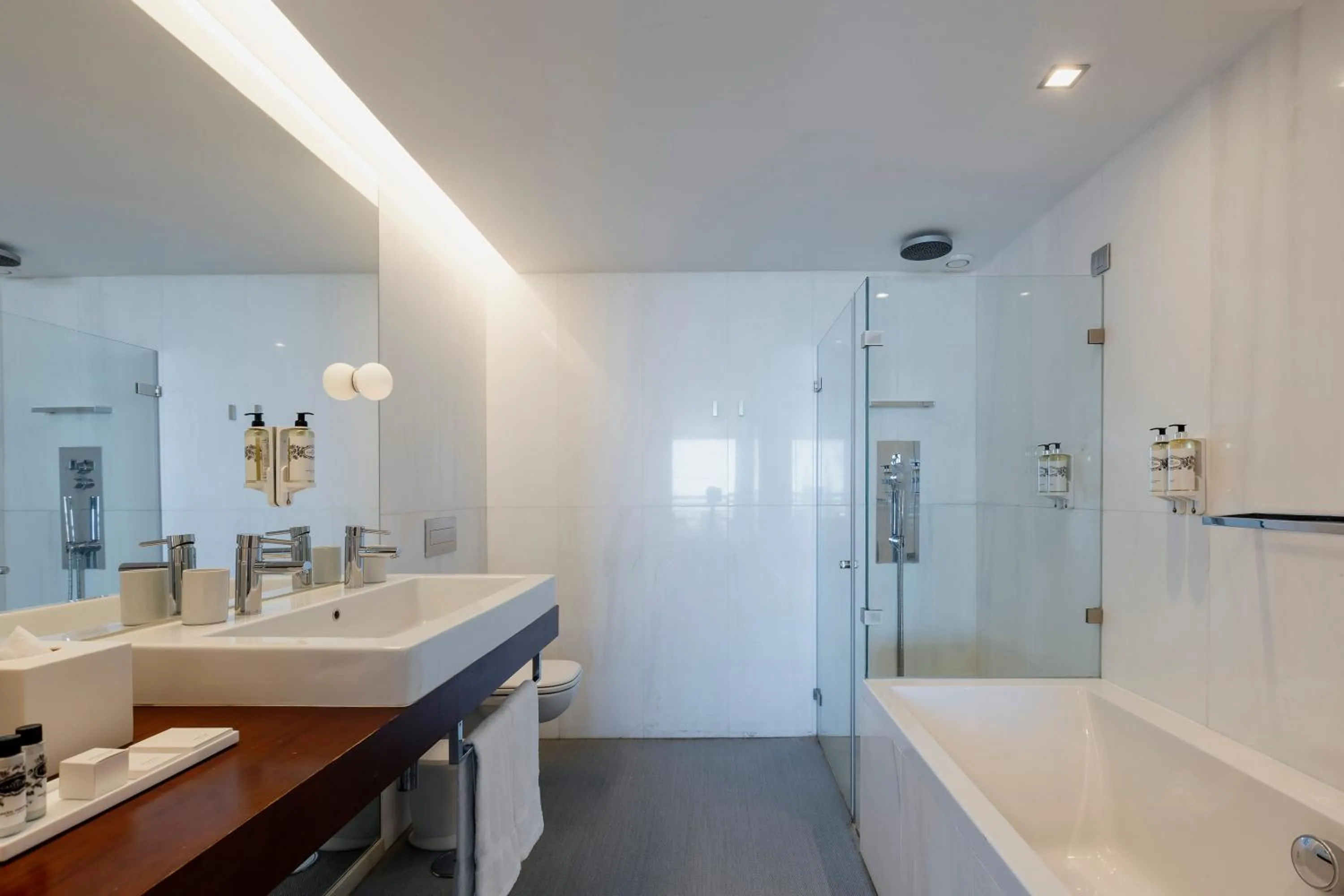 Shower in Troia Design Hotel