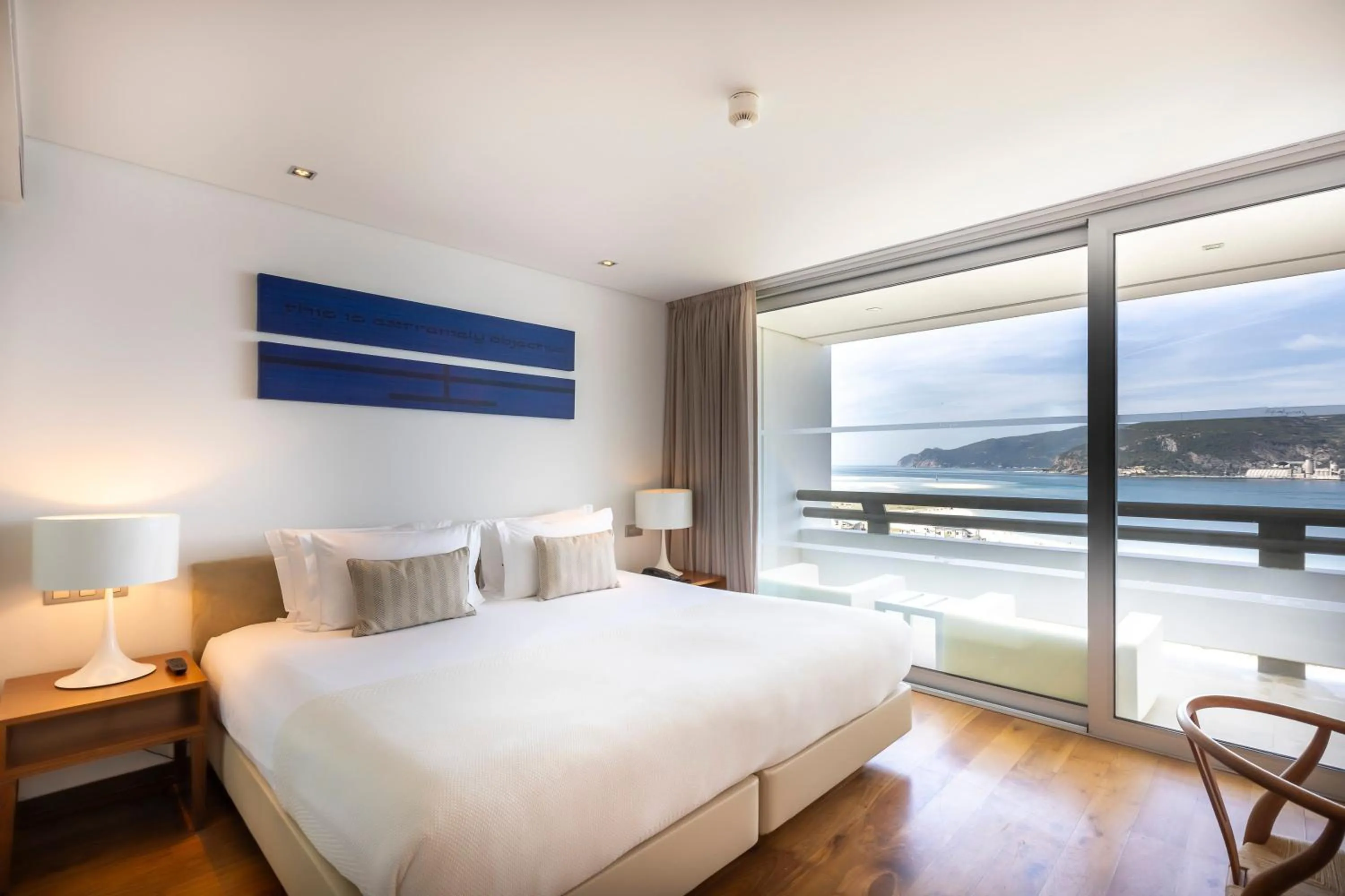 View (from property/room), Bed in Troia Design Hotel