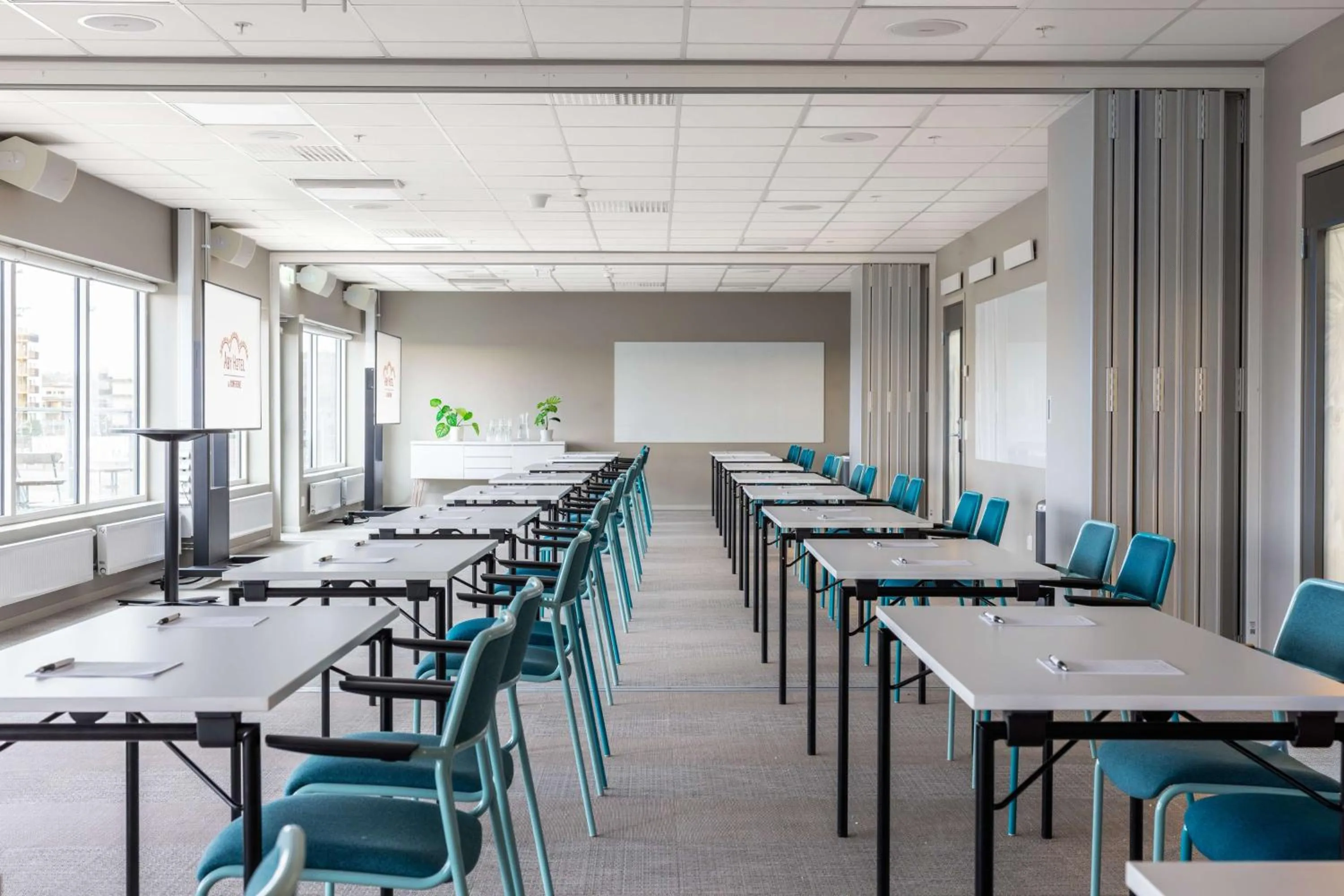 Meeting/conference room in Best Western Plus Åby Hotel