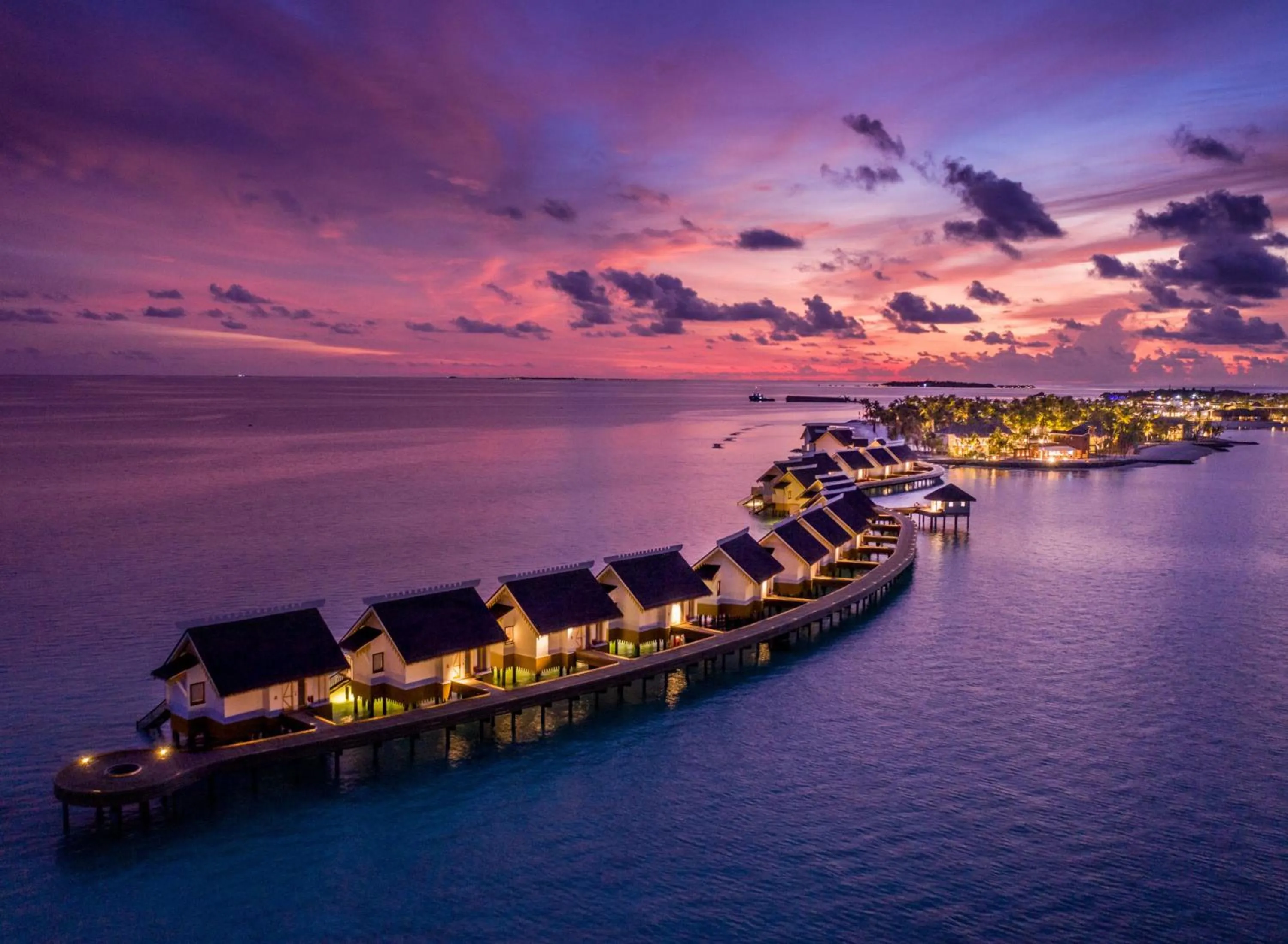 Property building in SAii Lagoon Maldives, Curio Collection By Hilton