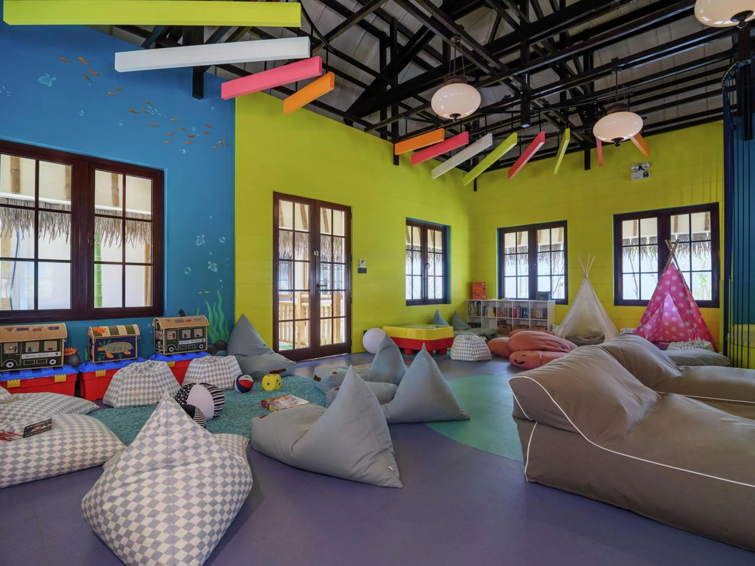 Sports in SAii Lagoon Maldives, Curio Collection By Hilton