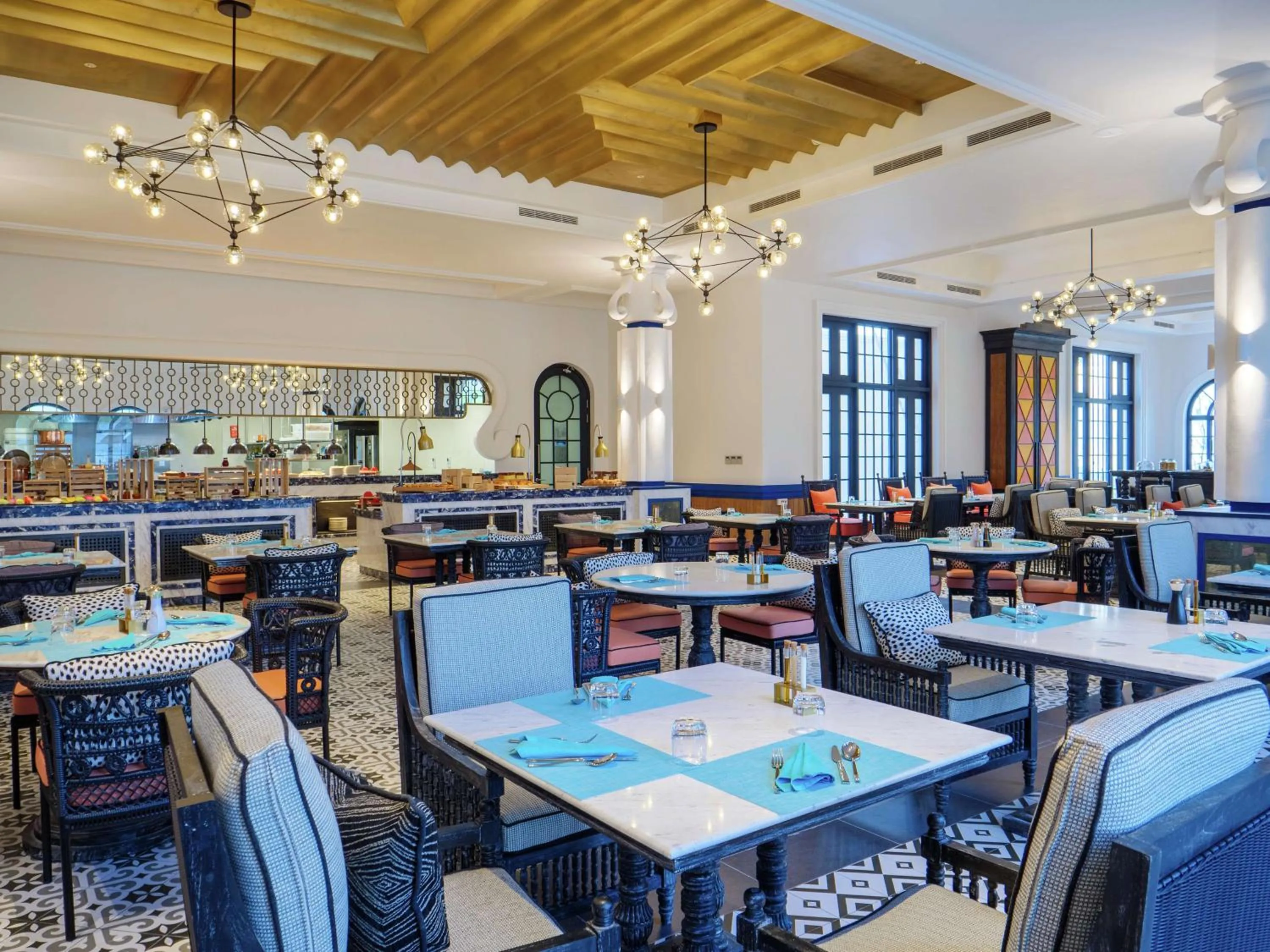 Restaurant/places to eat in SAii Lagoon Maldives, Curio Collection By Hilton