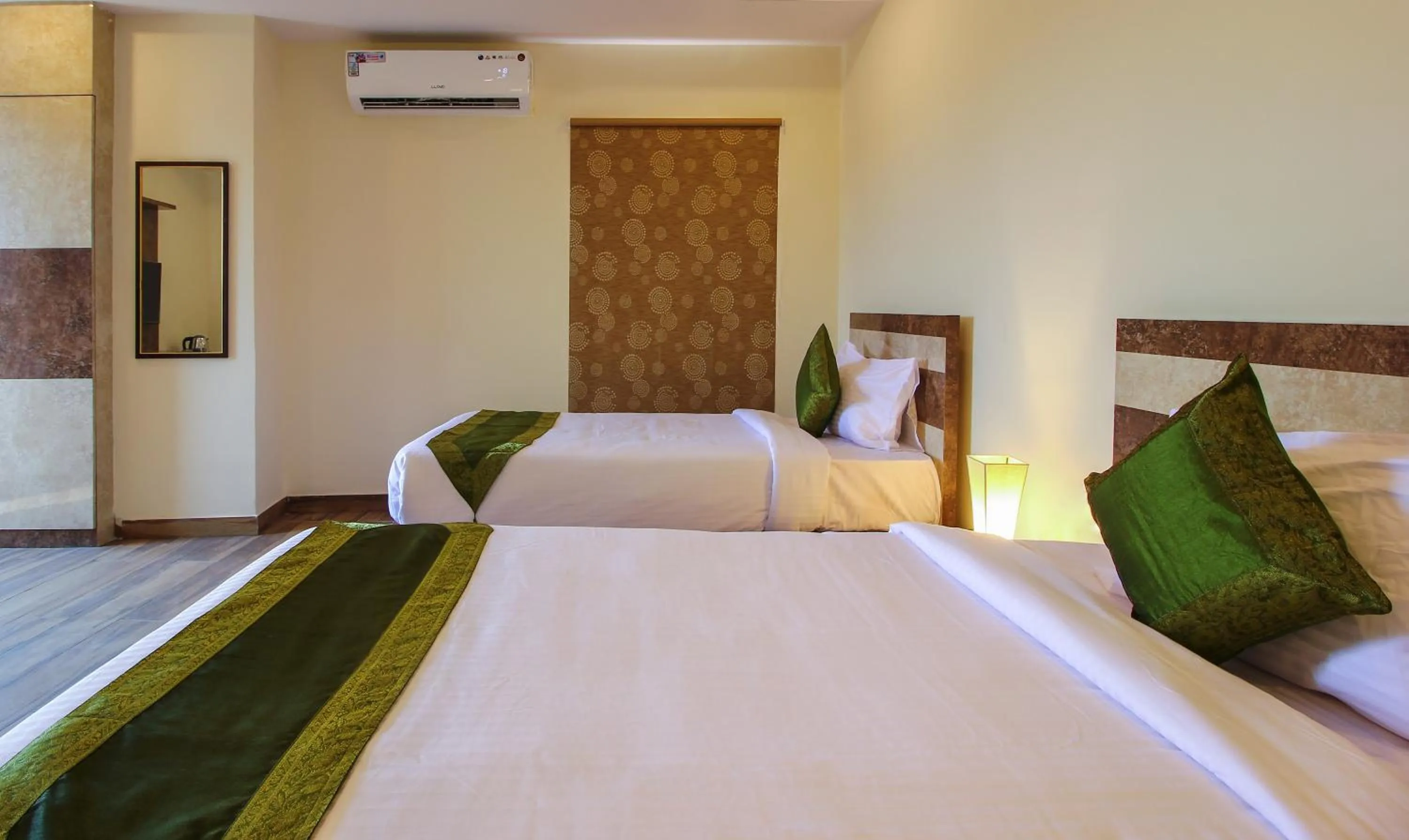 Bedroom, Bed in Treebo Address Inn, Banjara Hills
